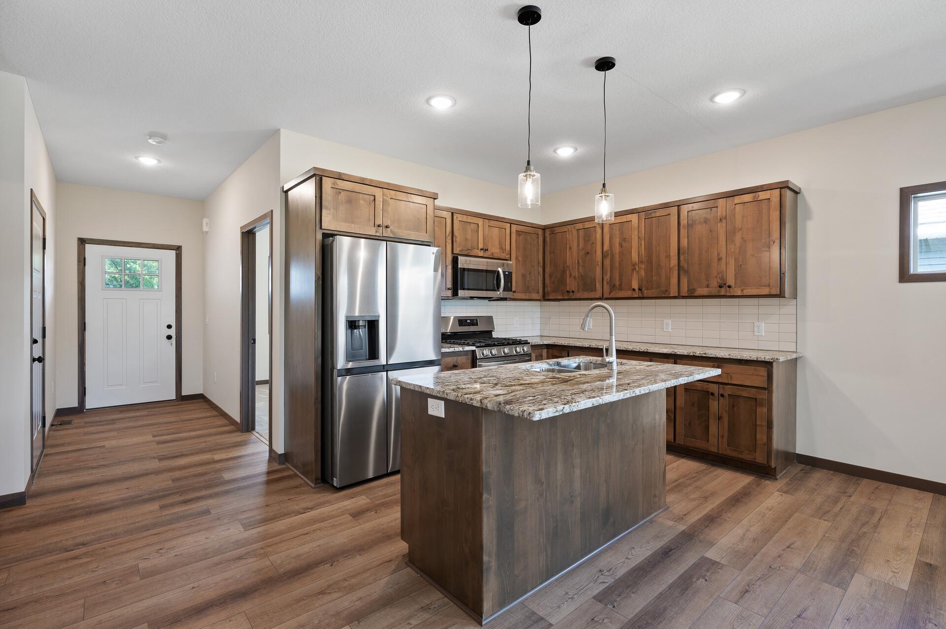 2890 Eastview Court