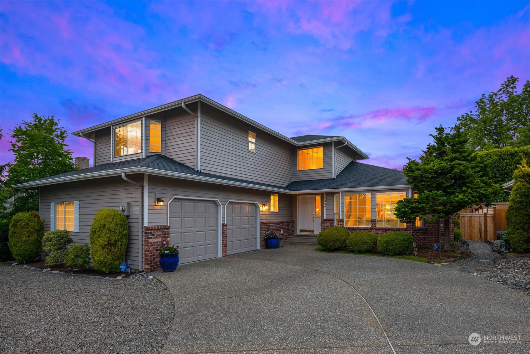 1037 A Avenue S, 4020 Adam E. Cobb Edmonds Real Estate Agent & Team