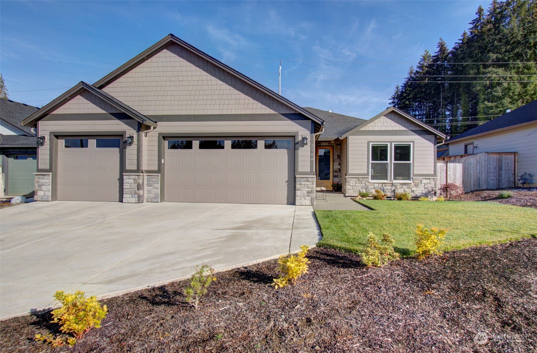2944 NE 3rd Circle