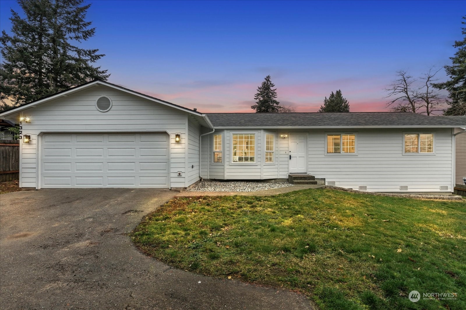1323 E Casino Road