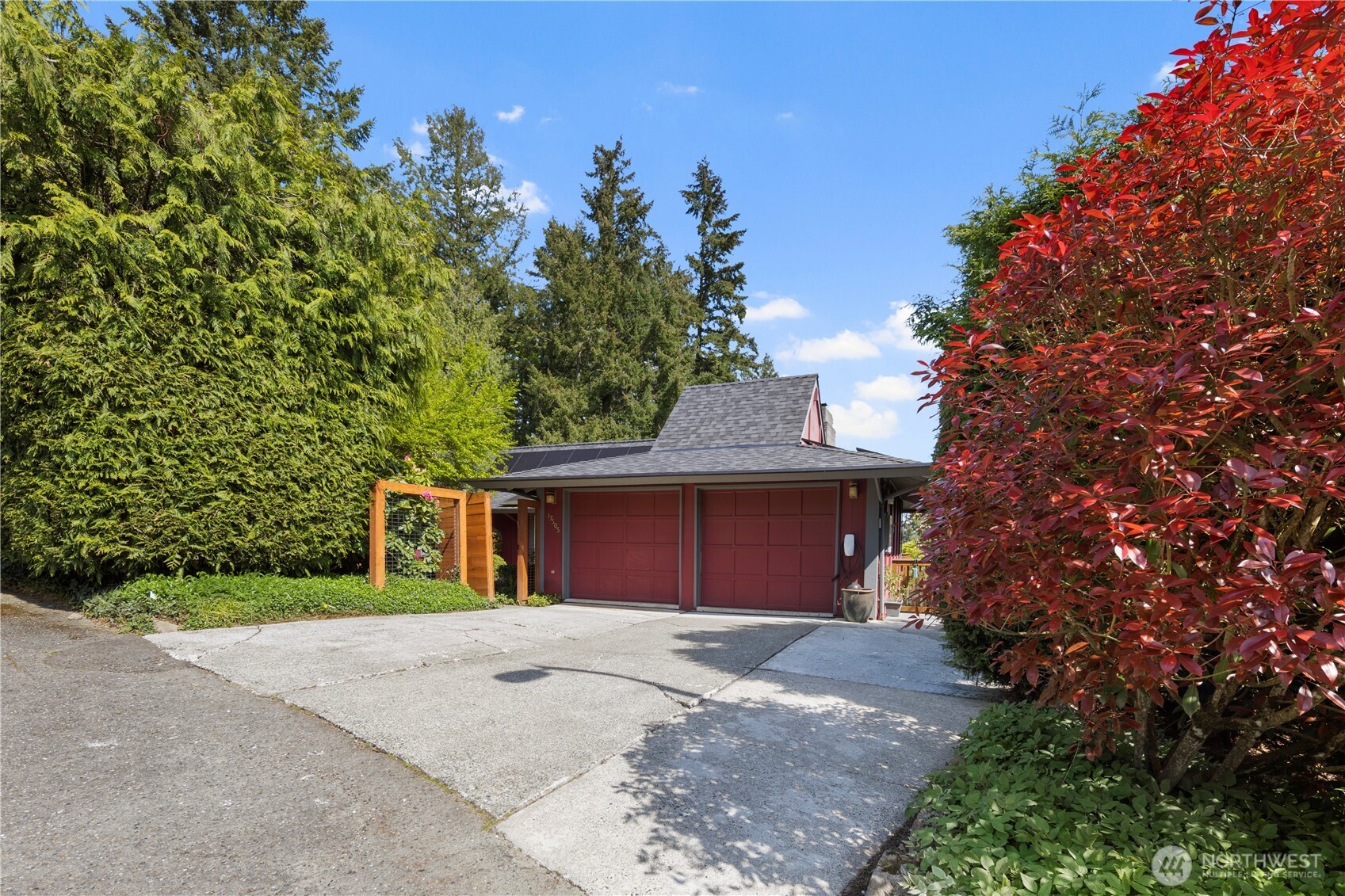 17505 NE 4th Place