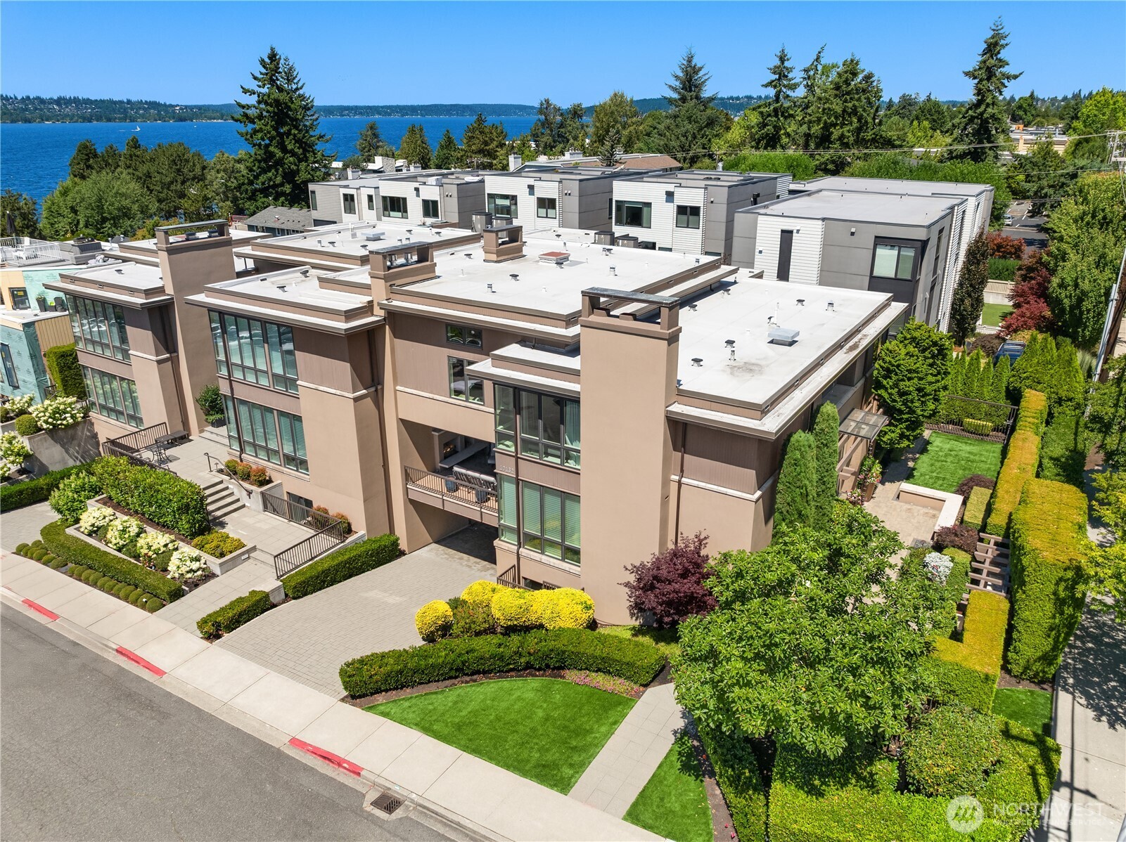 10132 NE 59th Street Unit: C