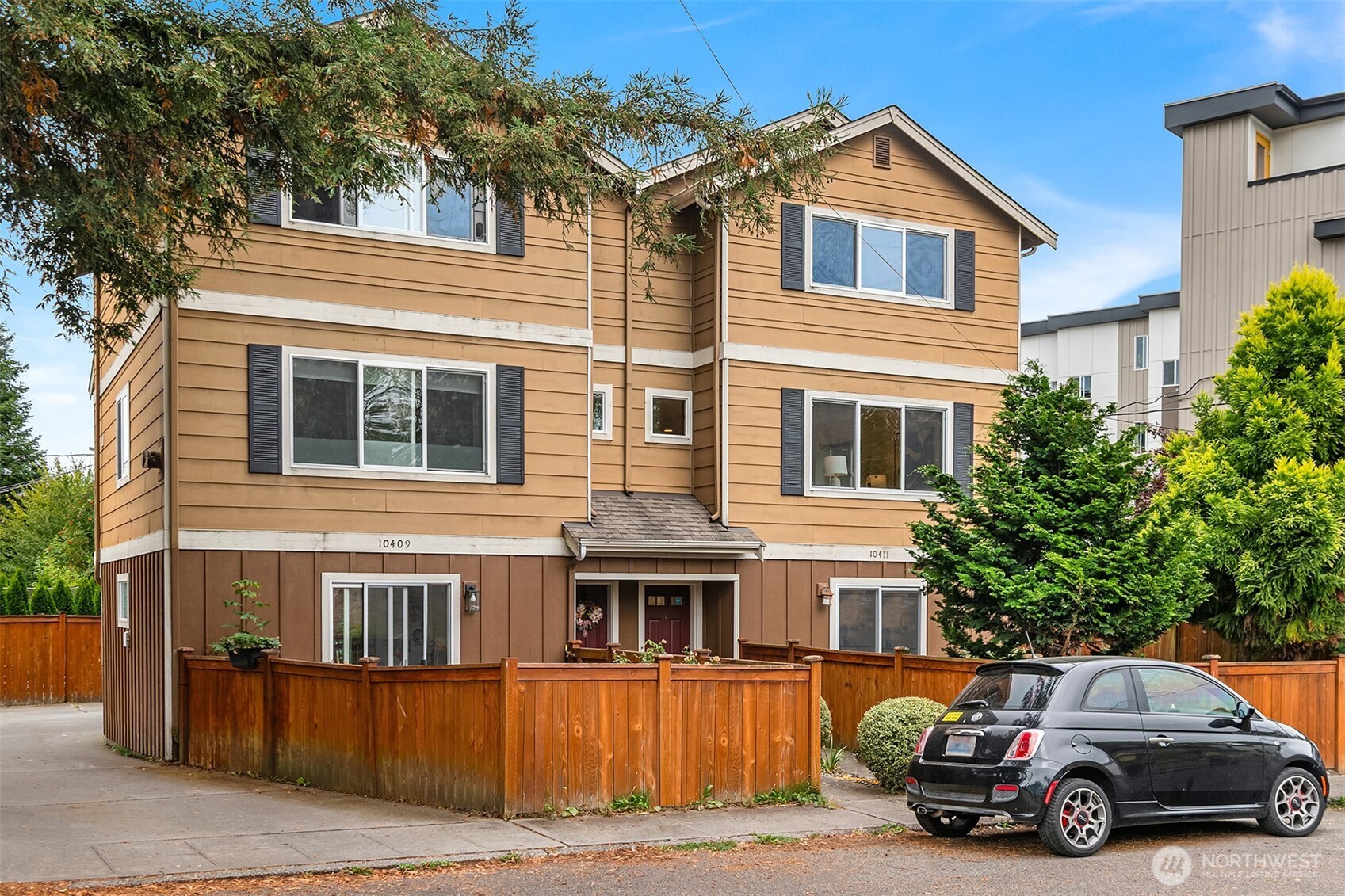 10411 Alderbrook Place NW