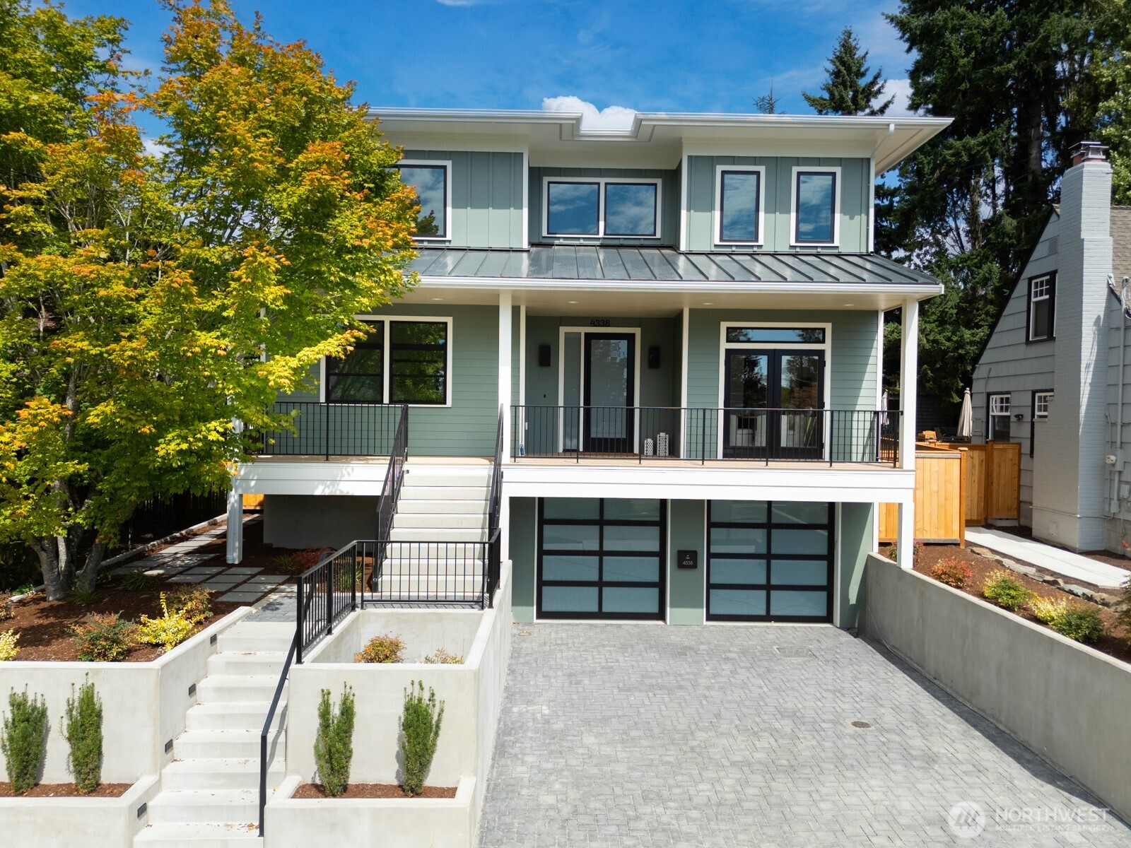 4338 NE 58th Street