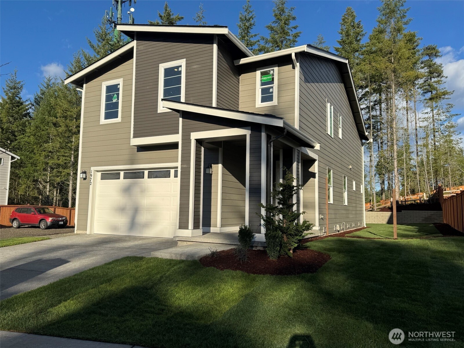 1972 NW Meadowview Drive Unit: 4