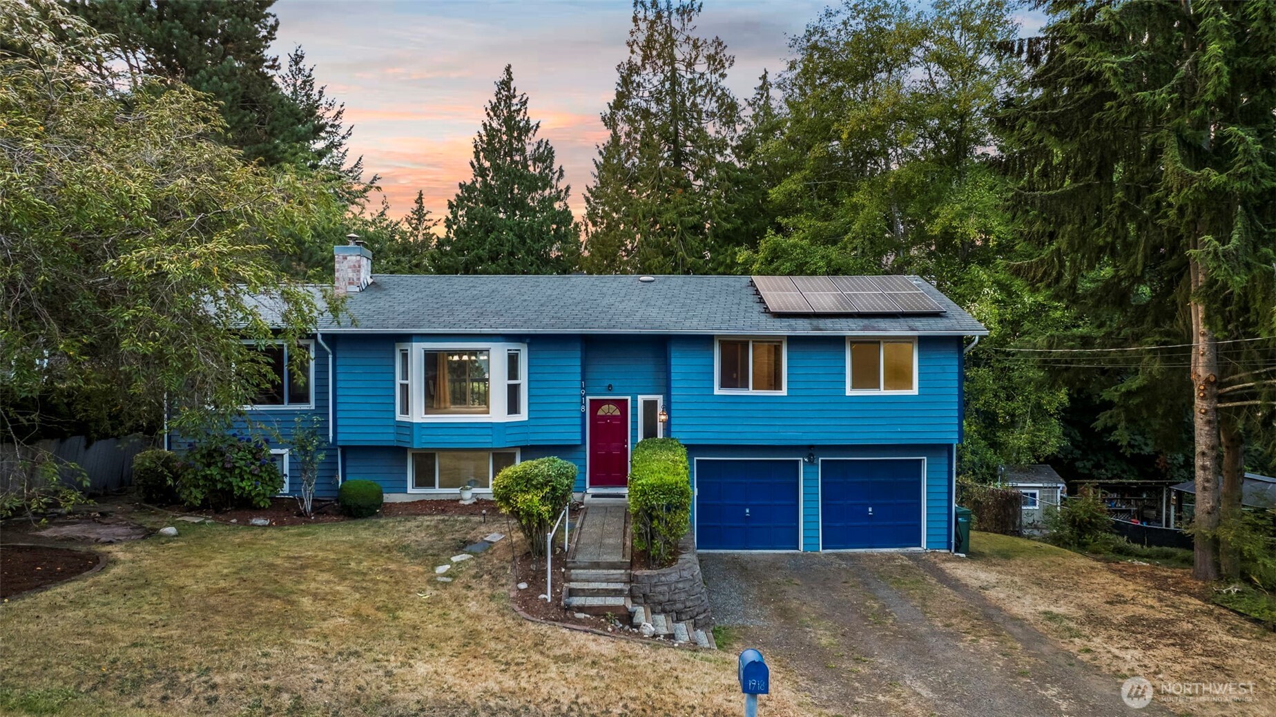 1918 NW Russell Street