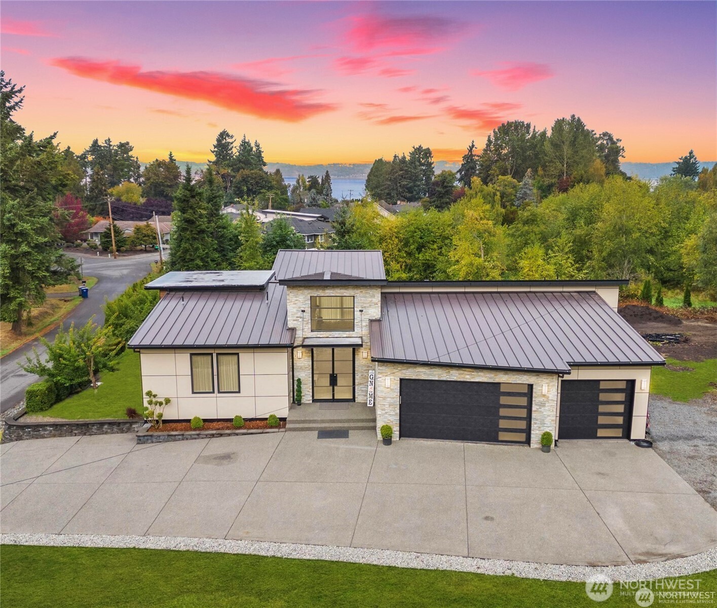 30404 28th Avenue SW