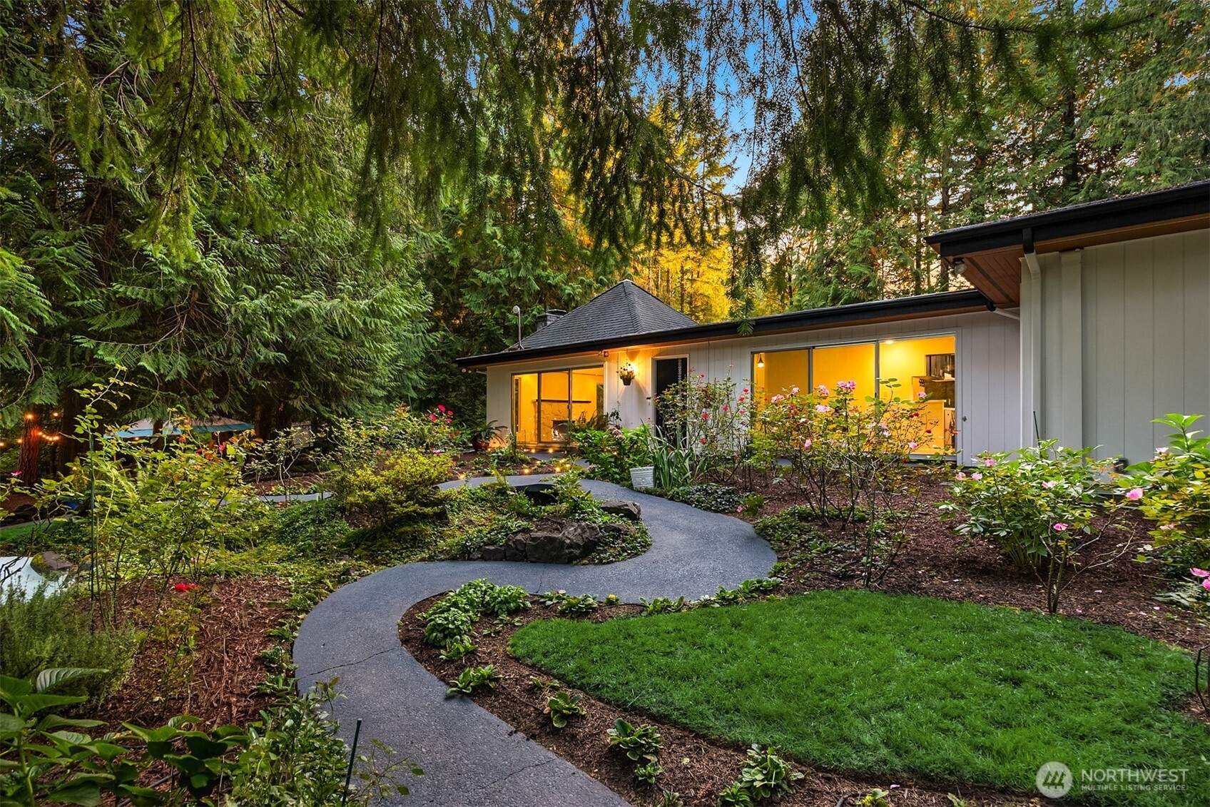 10825 Brownsville Highway NE