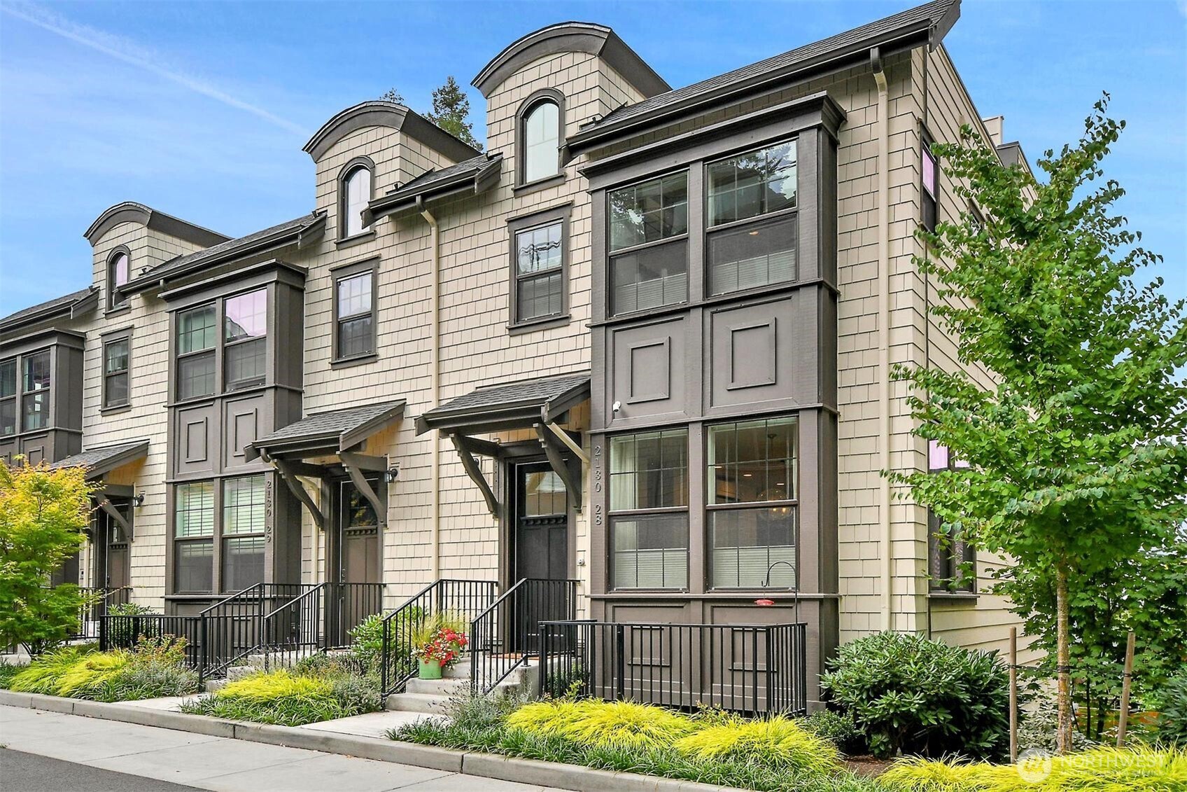 2130 10th Avenue W Unit: 28