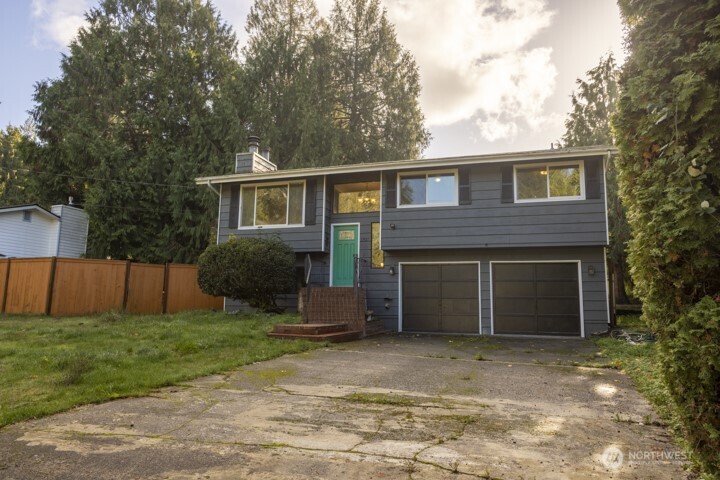 27017 Tamsen Avenue NW