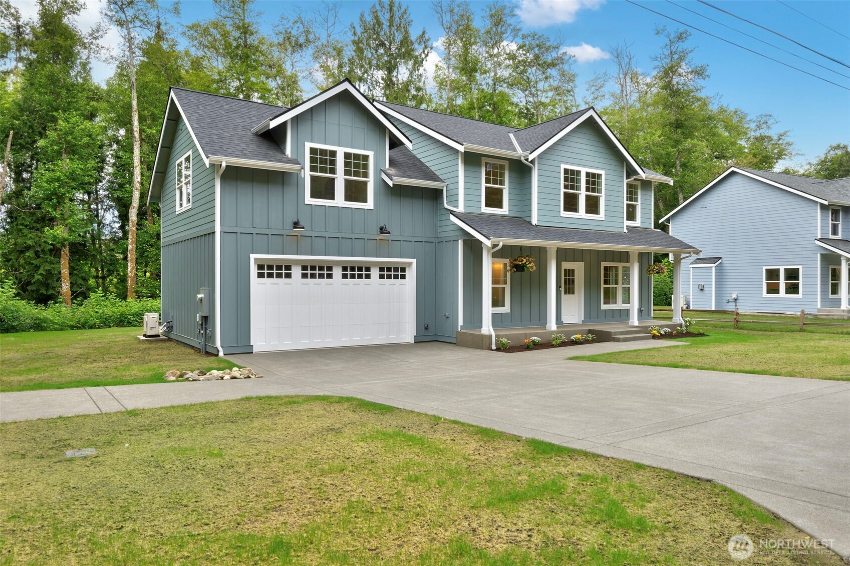 36651 Tamarack Drive NE