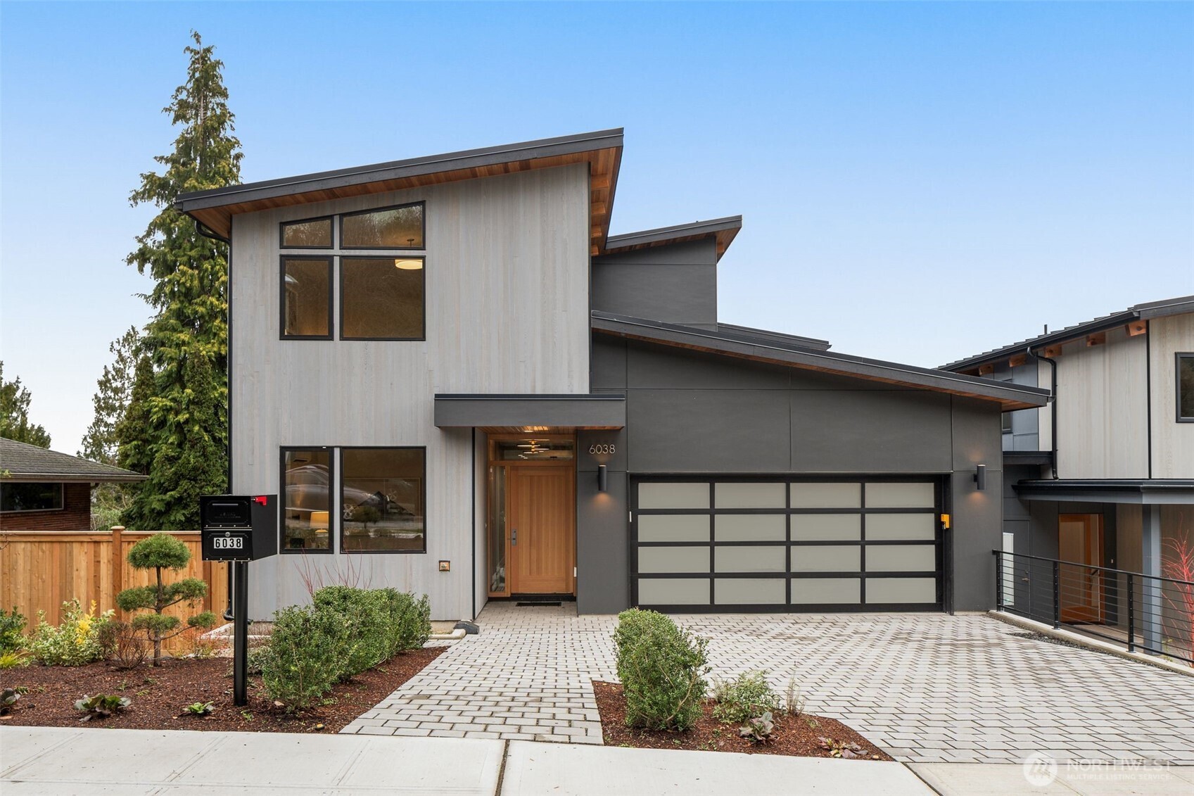 6038 50th Avenue NE Unit: A