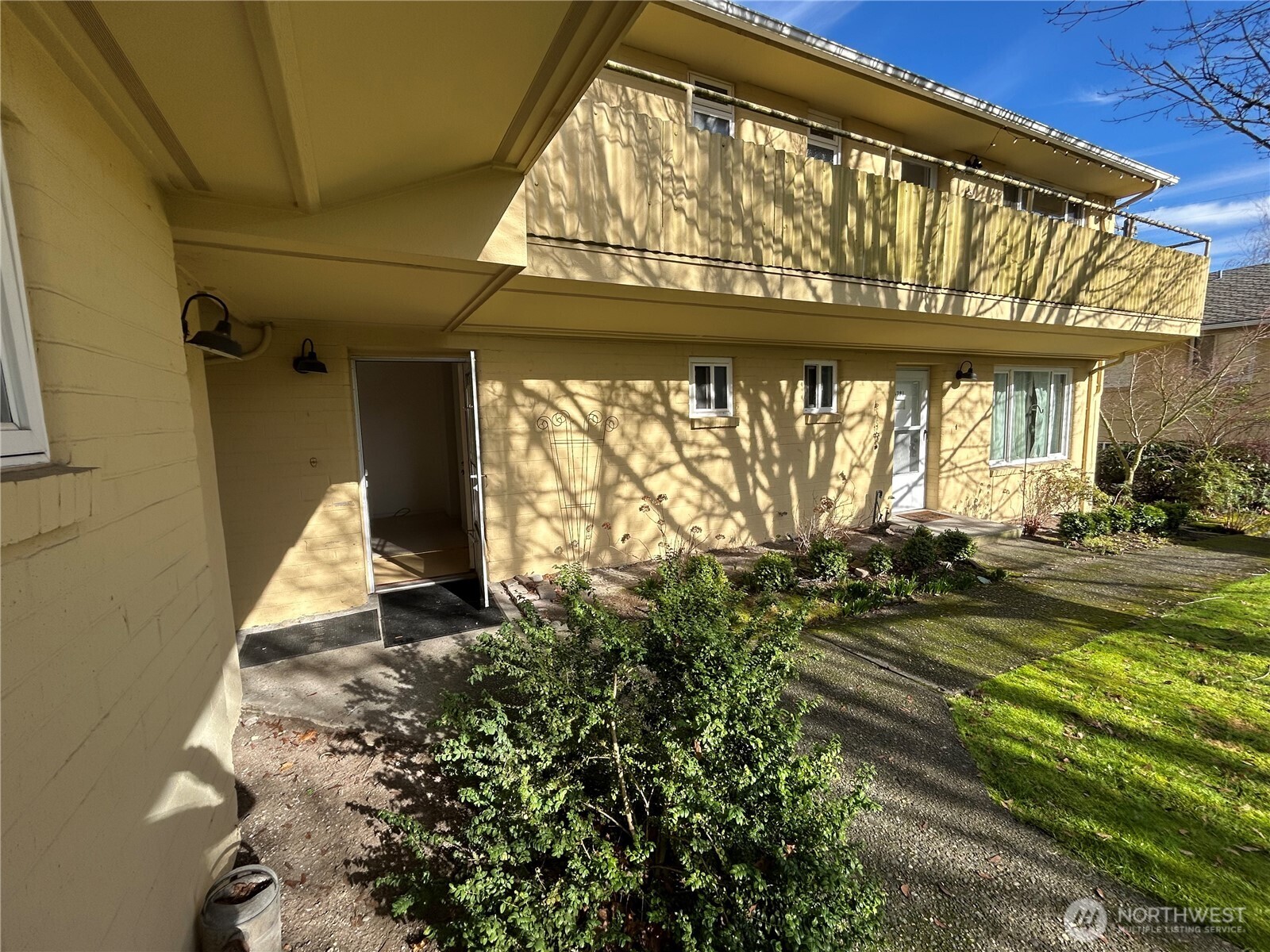 4717 Terrace Drive NE Unit: 4717