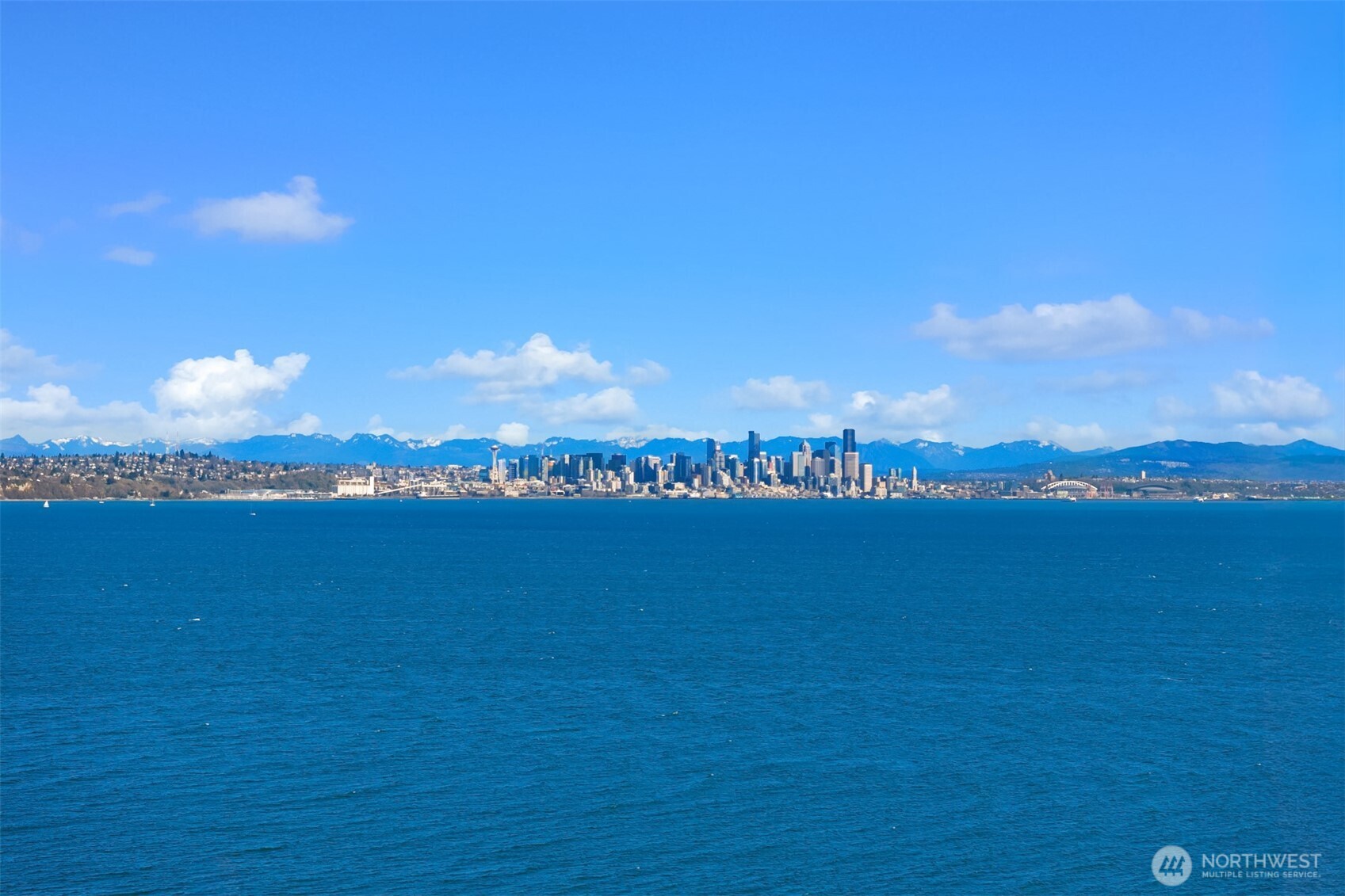 7268 Madrona Drive NE