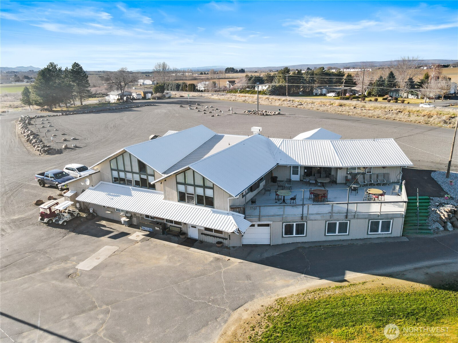 2269 W Mockingbird Lane