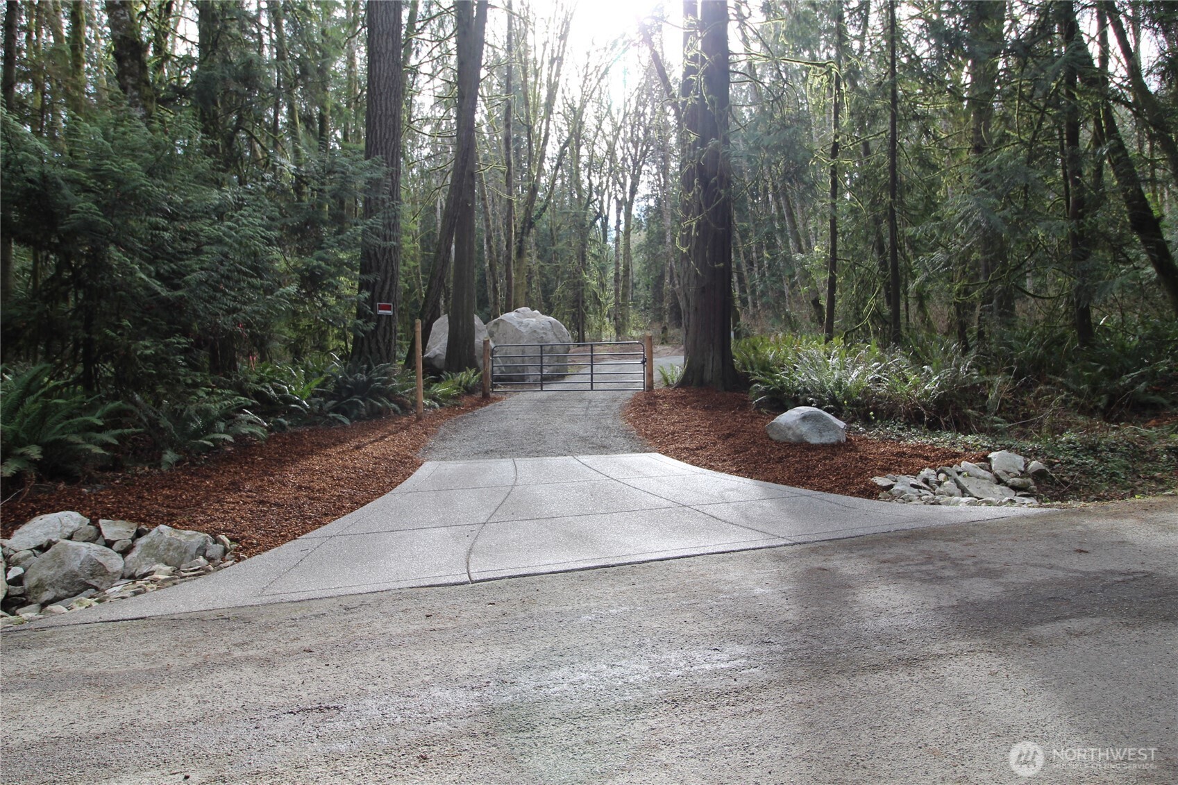 6509 NE Sid Price Road