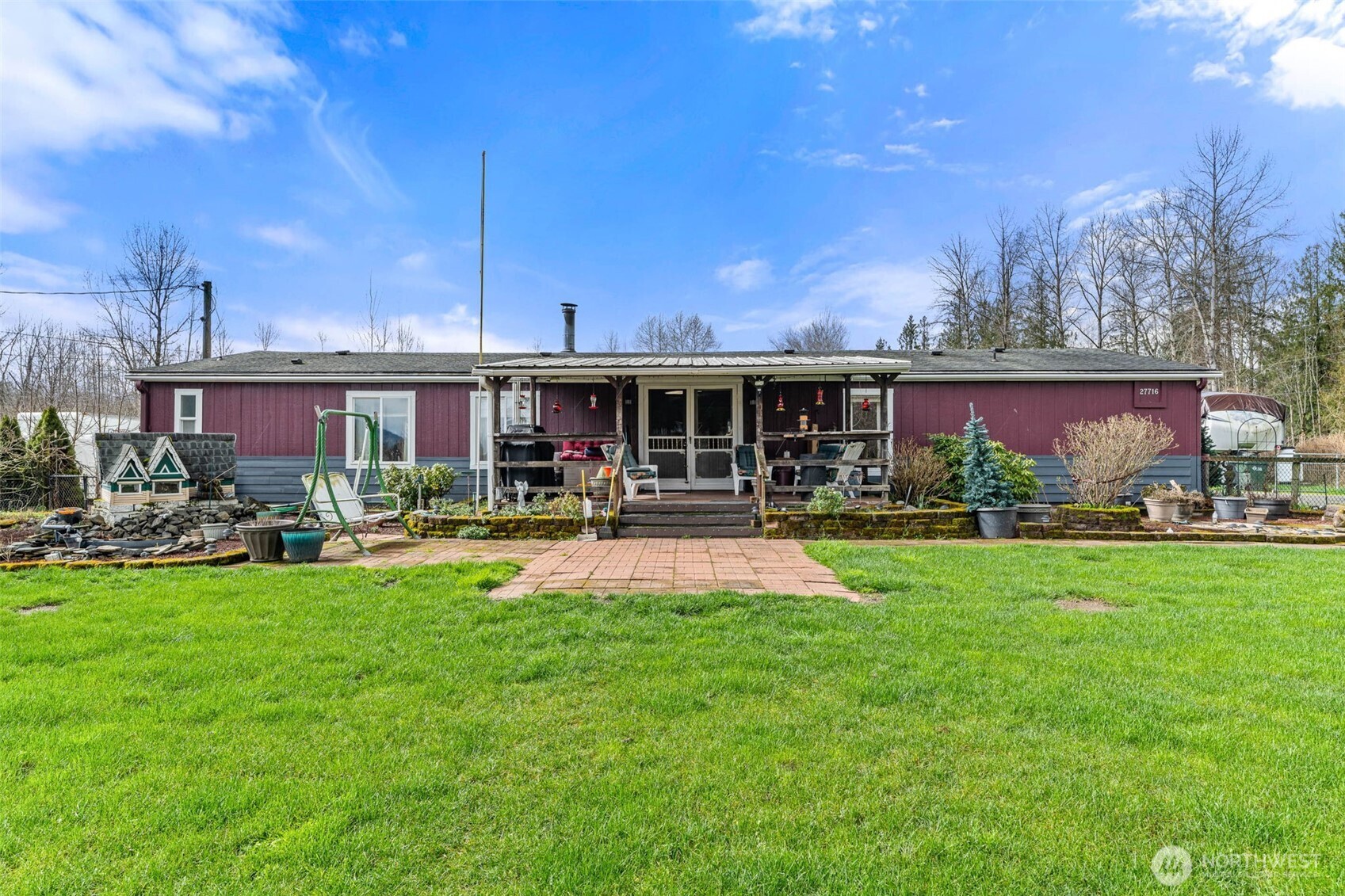 27716 E Entwhistle Rd E E