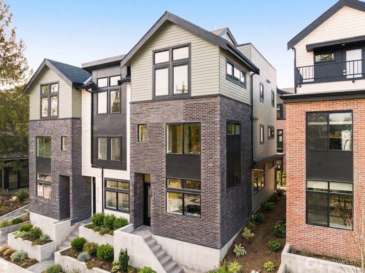 8313 C 12th Avenue NW