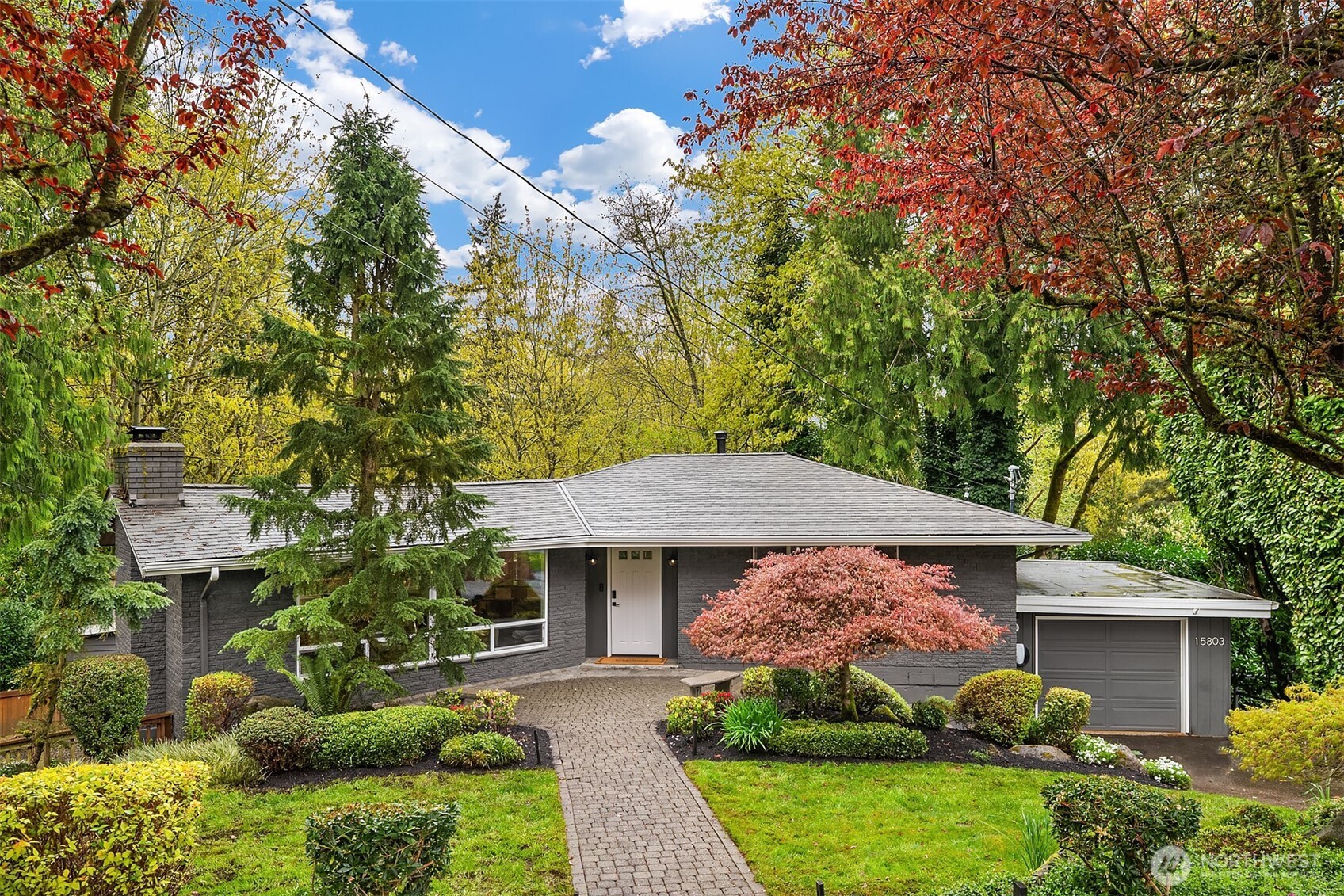 15803 81st Avenue NE