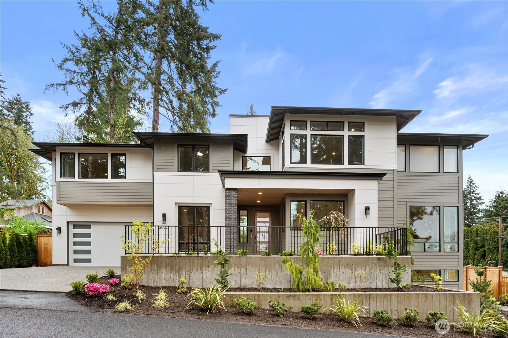 20371 80th Avenue NE