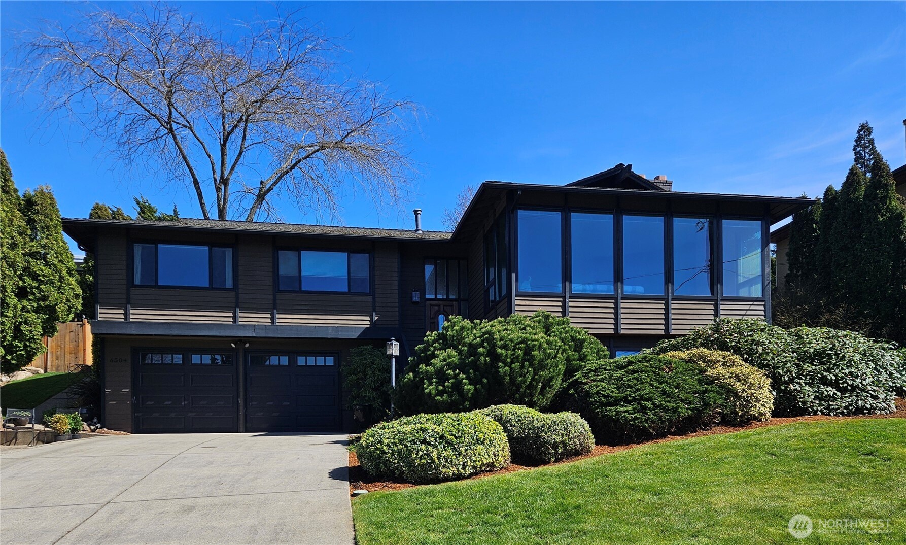 6504 113th Avenue NE