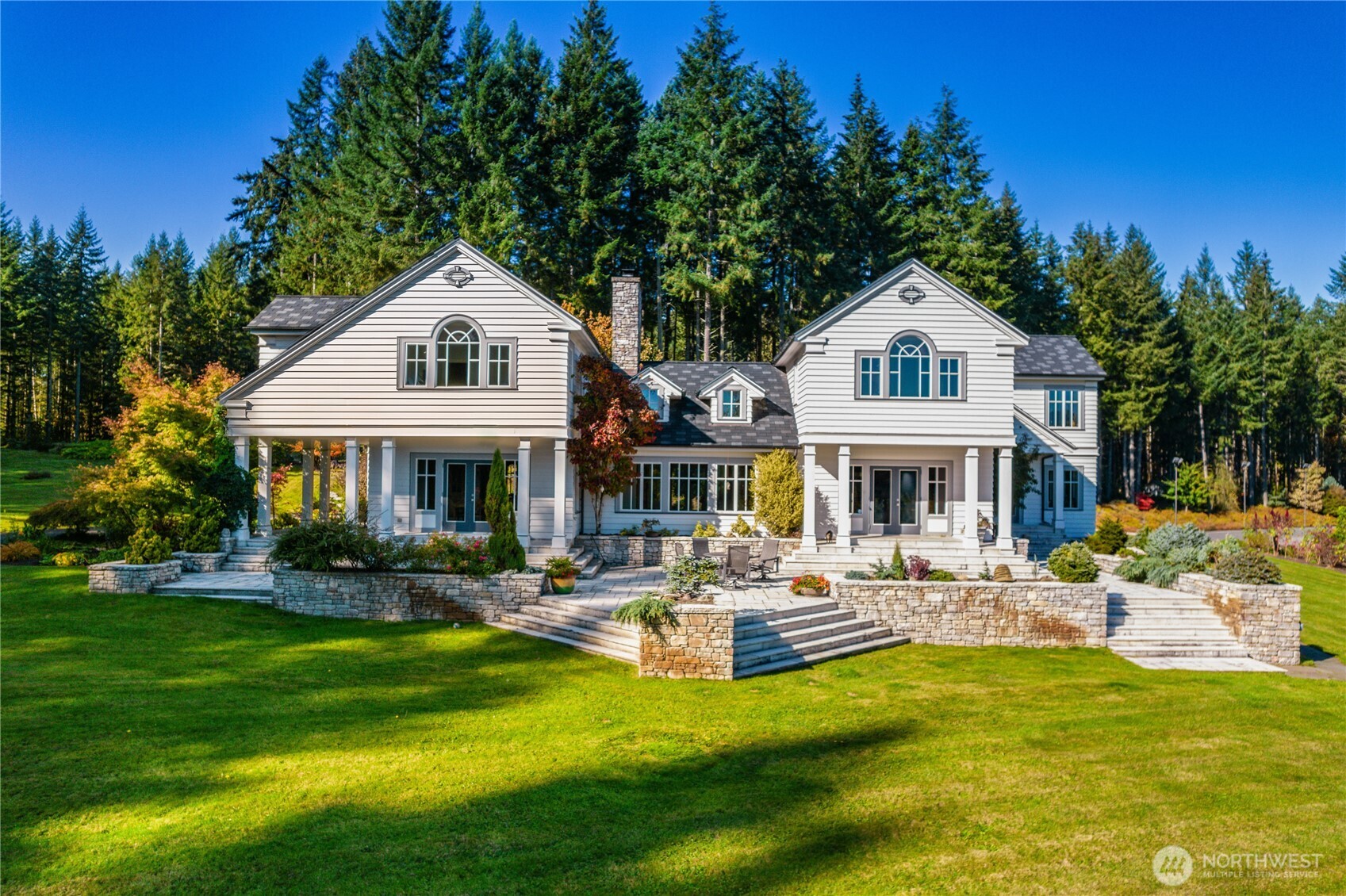 12907 Moss Creek Lane NE