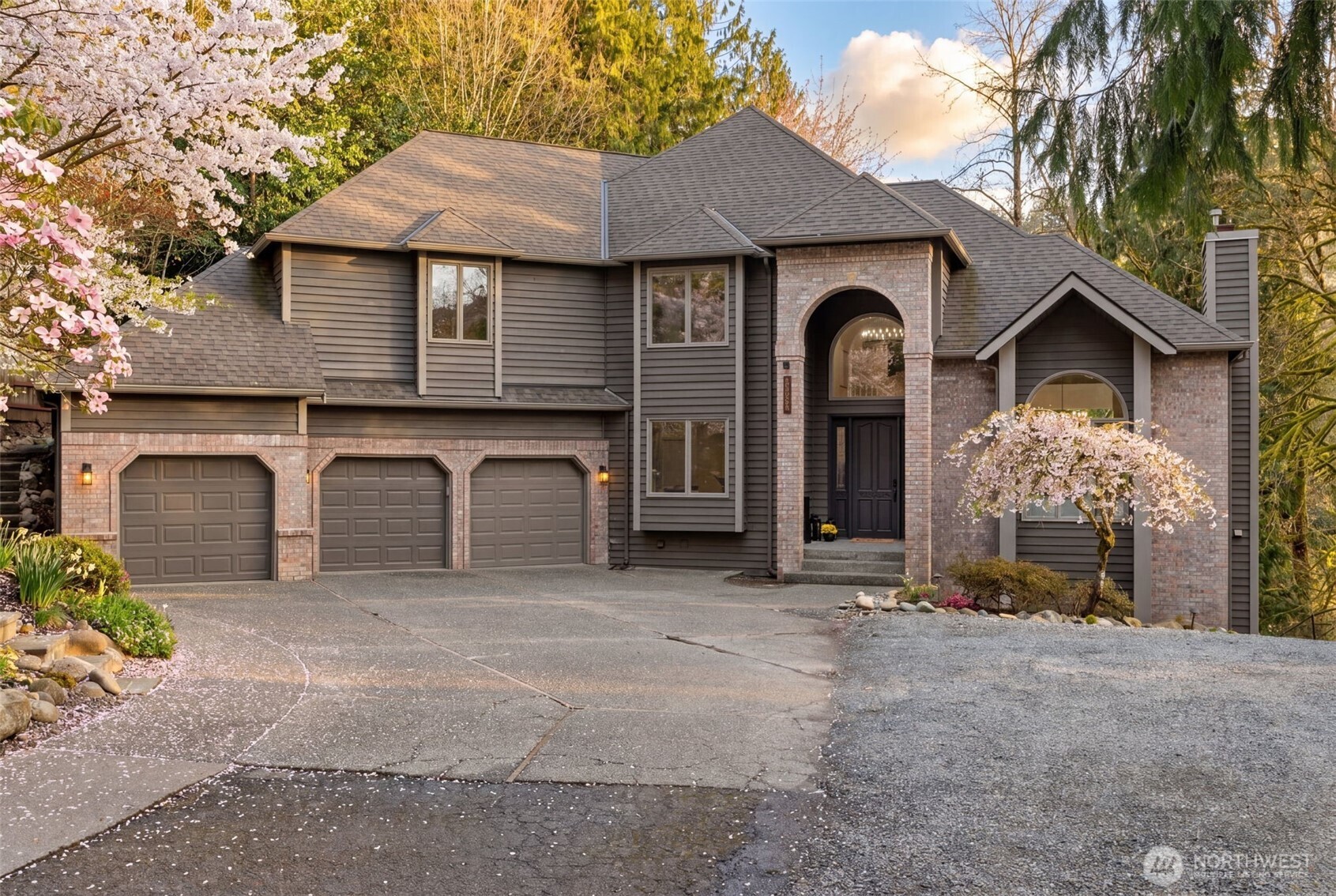 6639 Preston Fall City Road SE