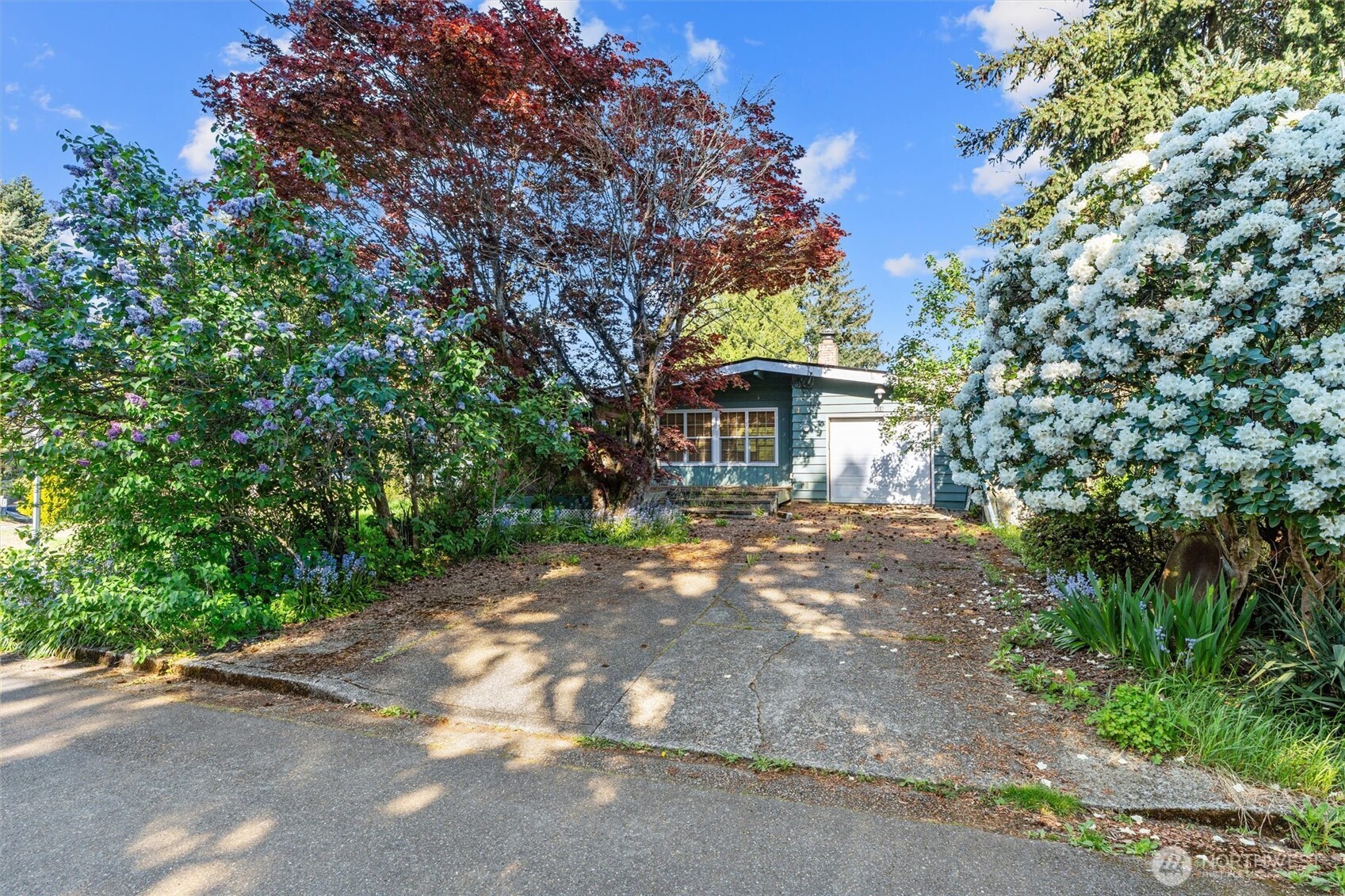 418 111th Avenue SE