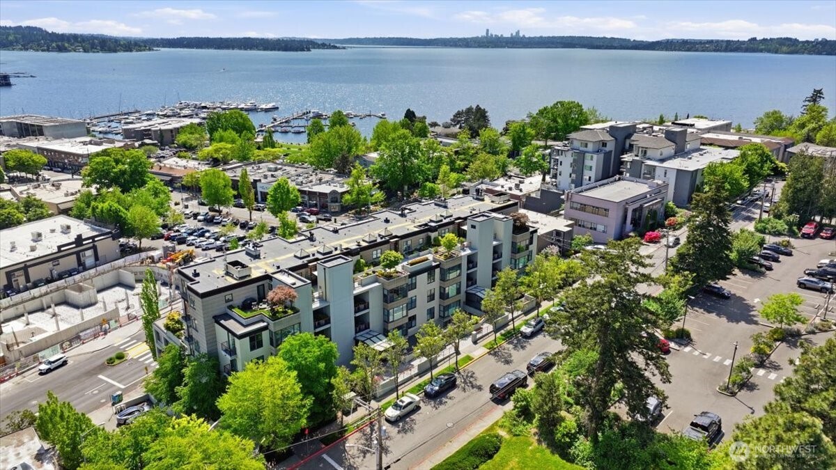 129 3rd Avenue Unit: 404