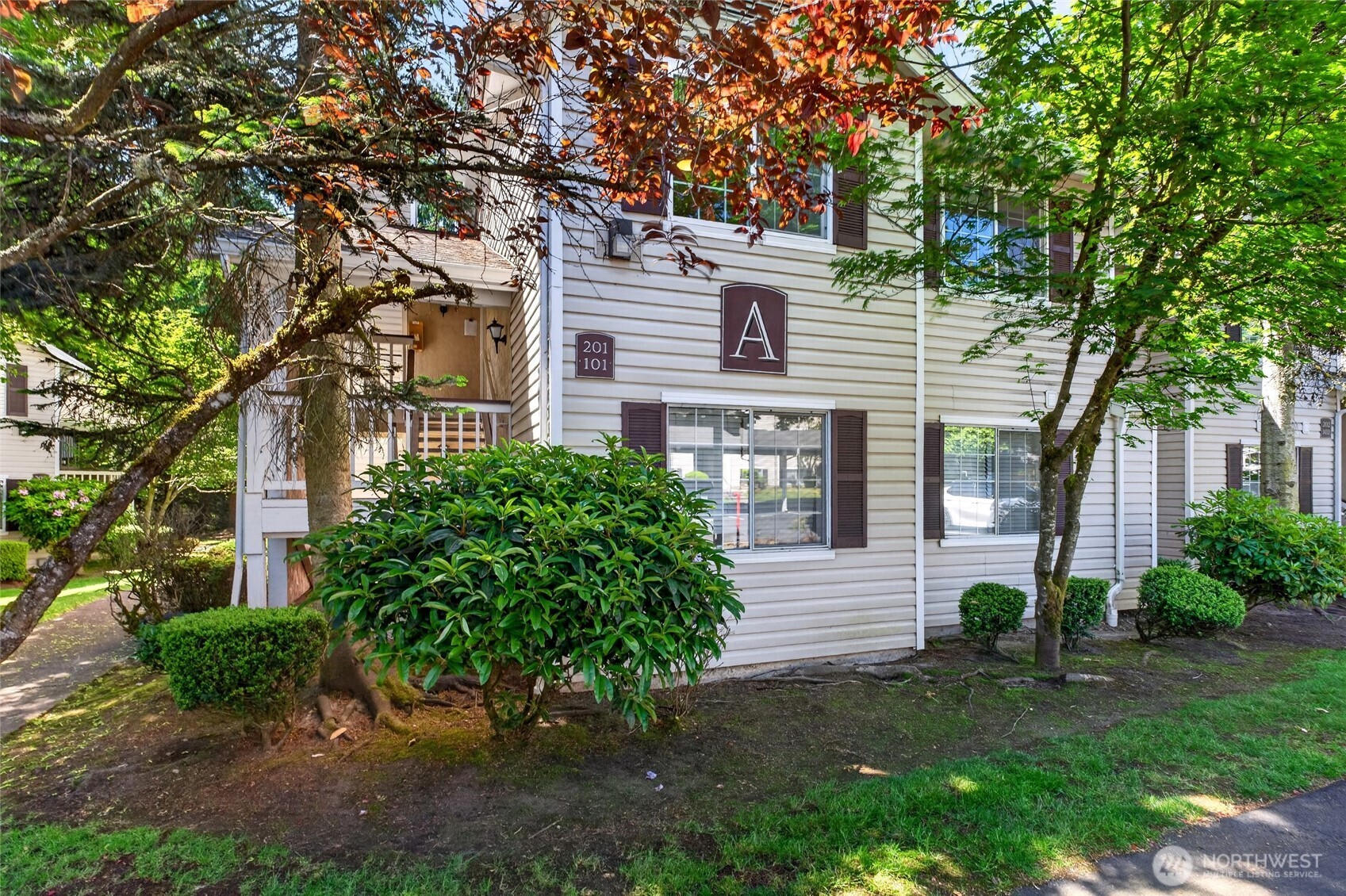 19230 Forest Park Drive NE Unit: A201