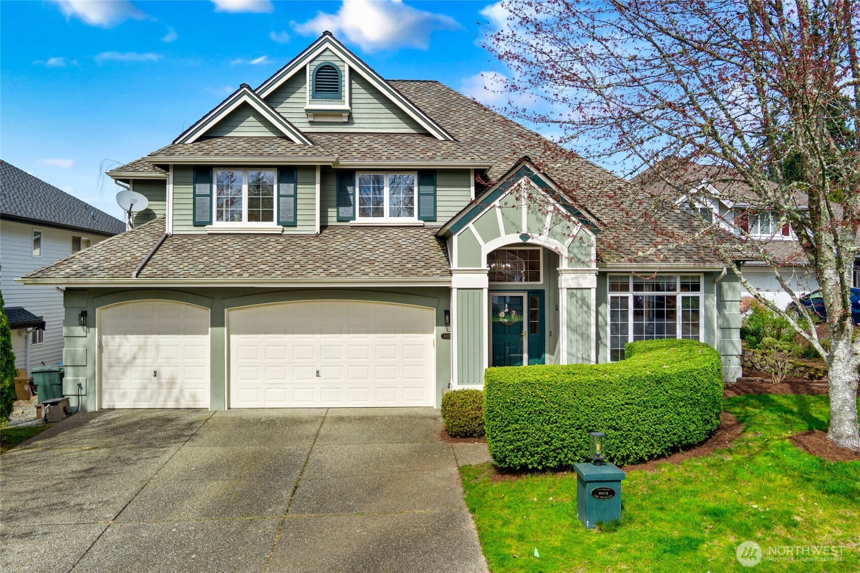 8012 NE 151st Court