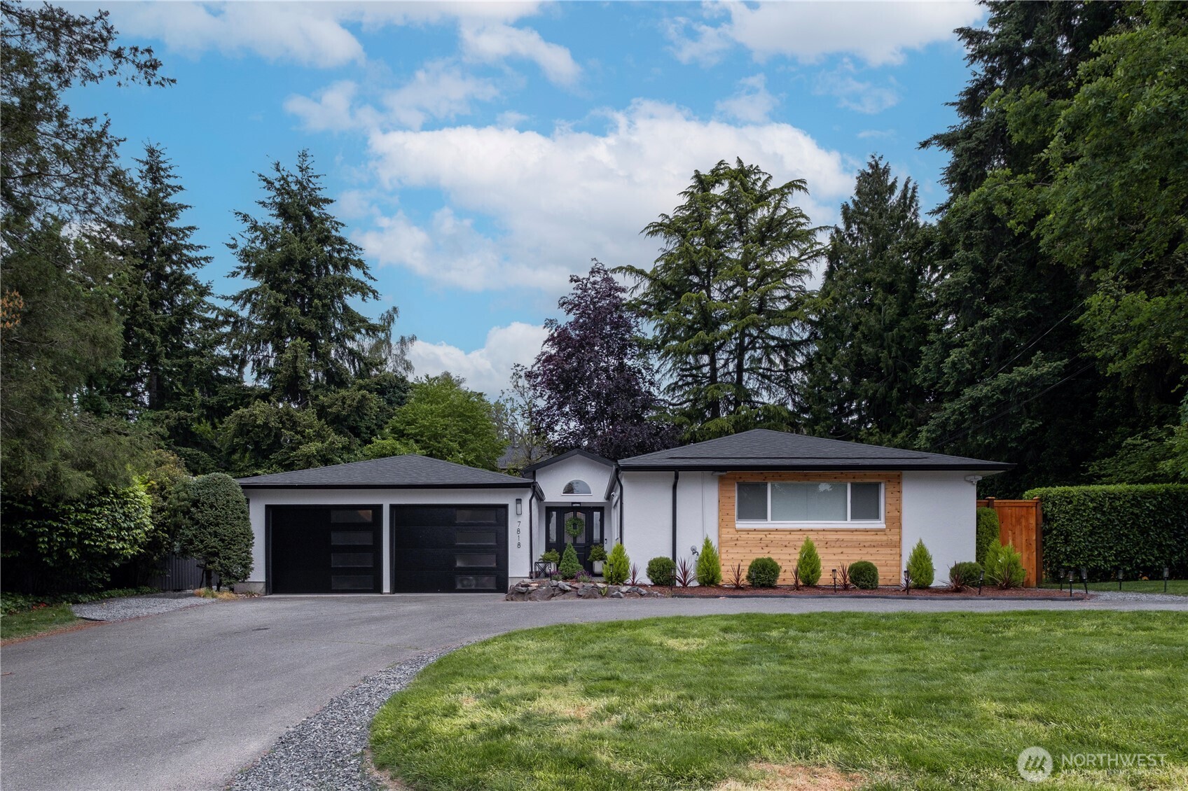 7818 NE 124th Street