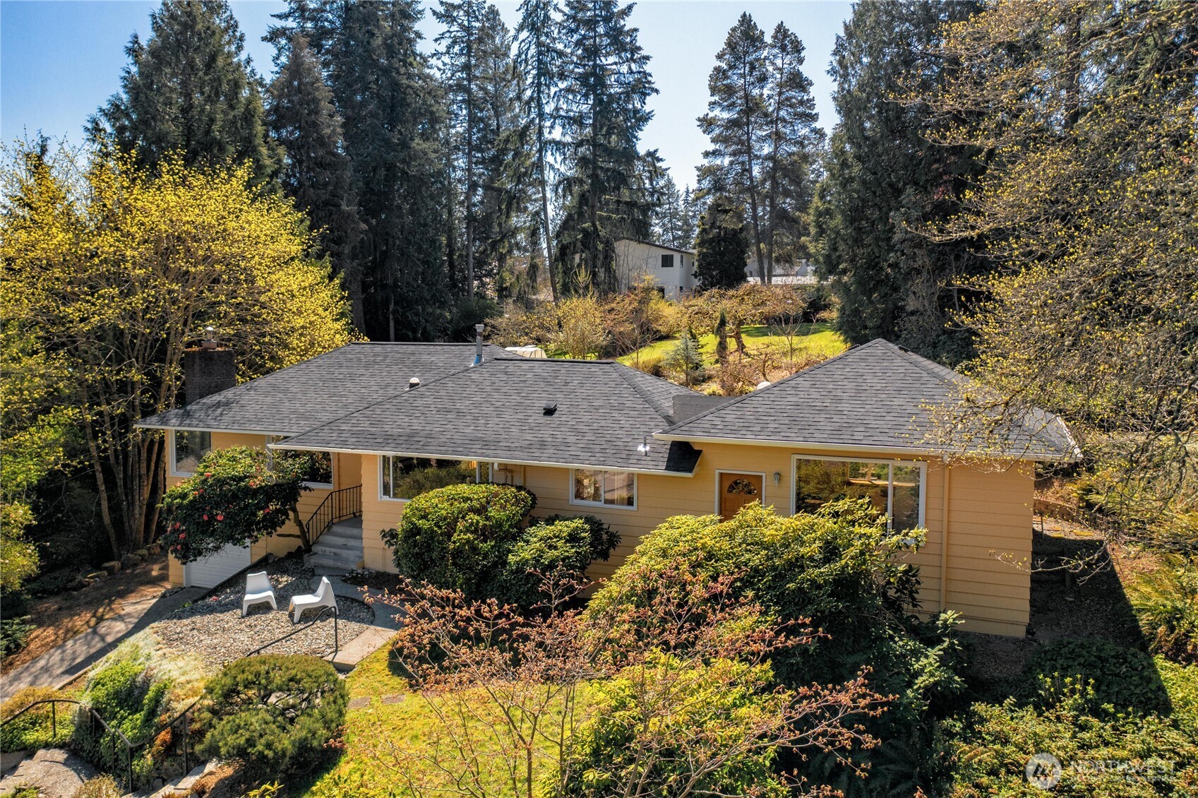 2209 NE 177th Street