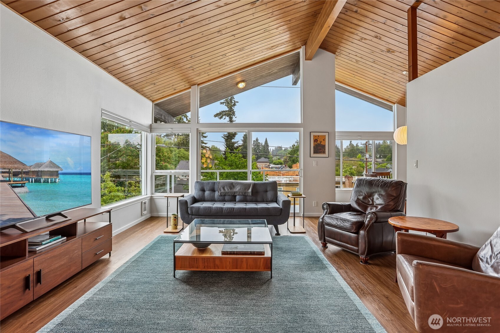 5249 40th Avenue NE Unit: 404