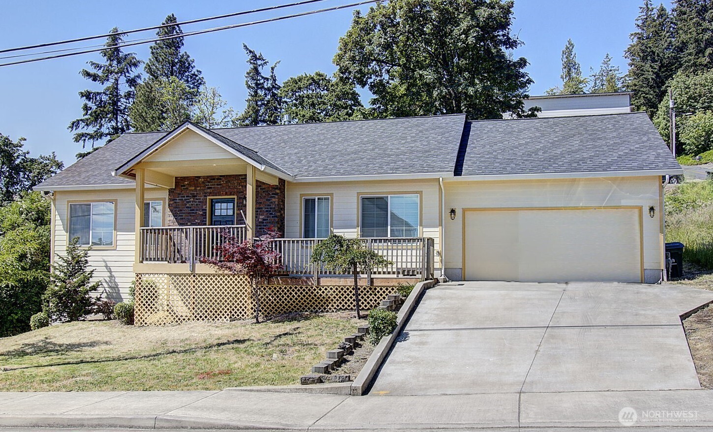 460 Ivy Street