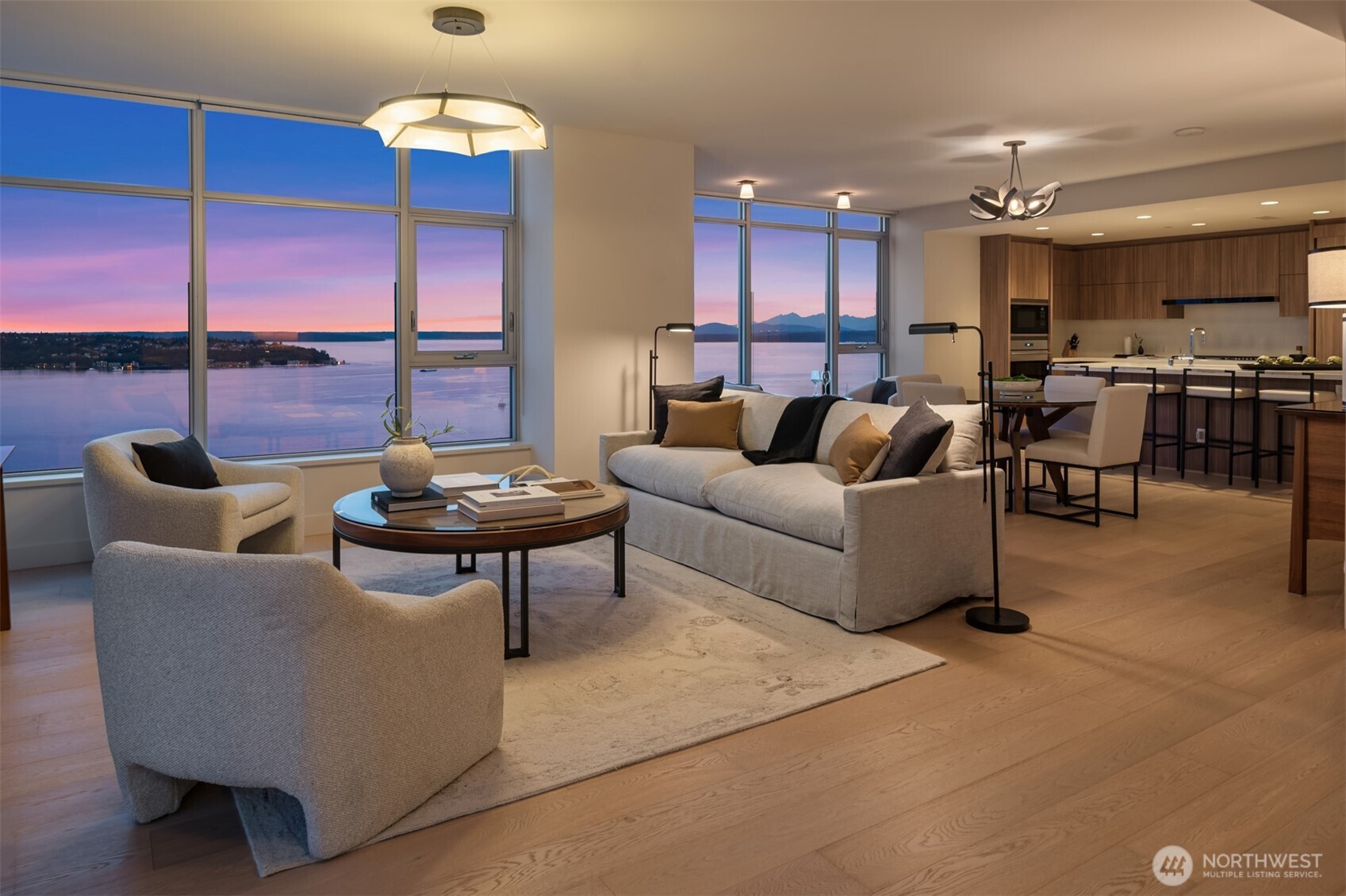 583 Battery Street Unit 3704n