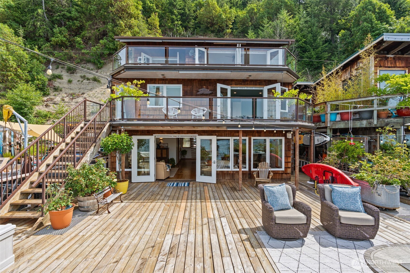 15 N Salmon Beach