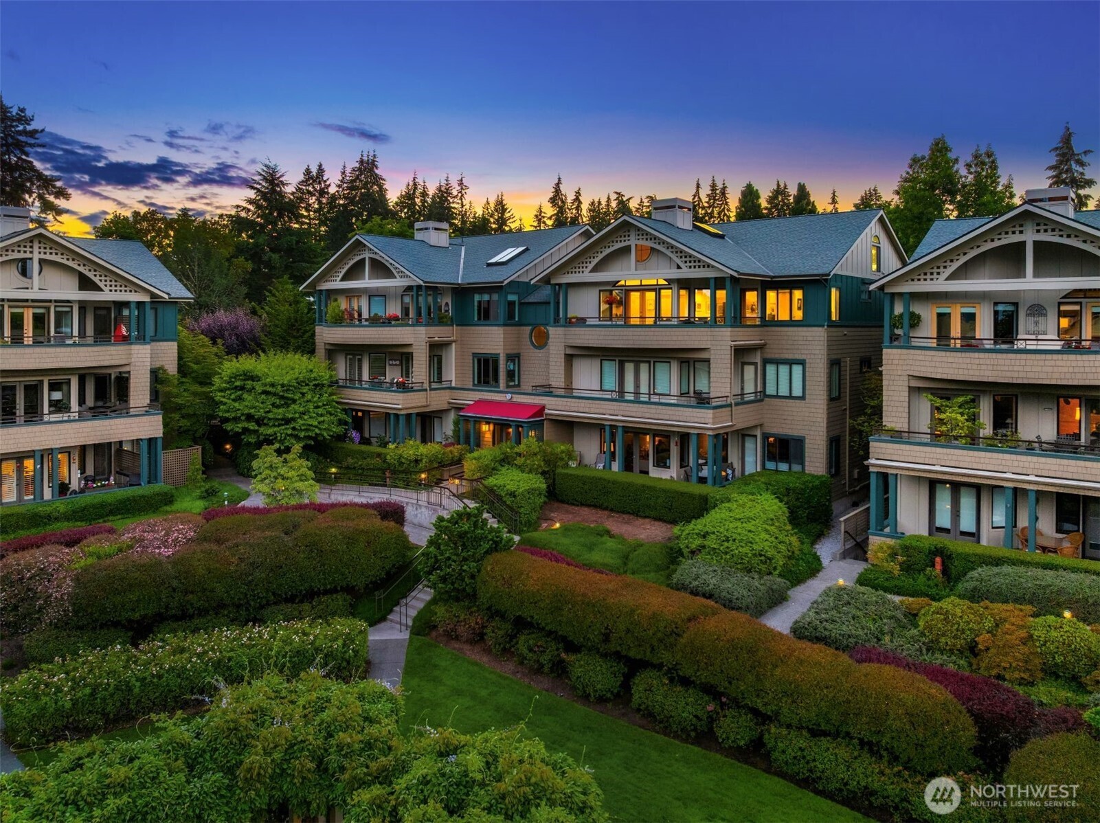 450 Wood Avenue SW Unit: 3B
