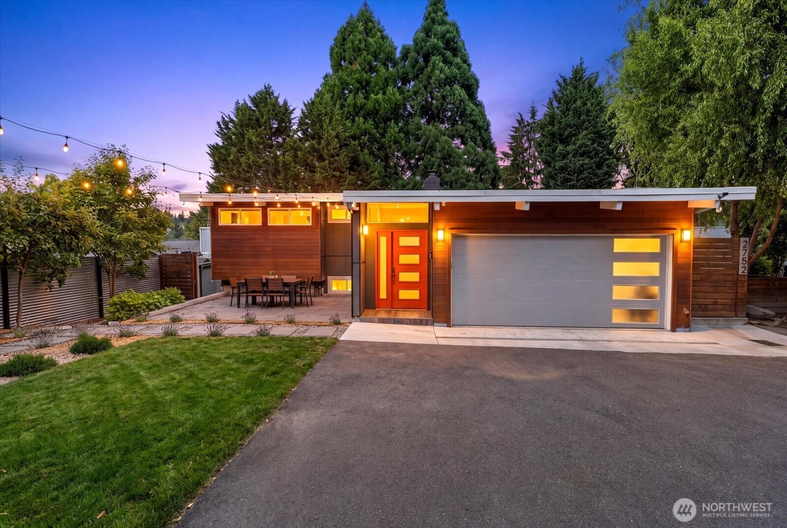 2752 NE 103rd Street