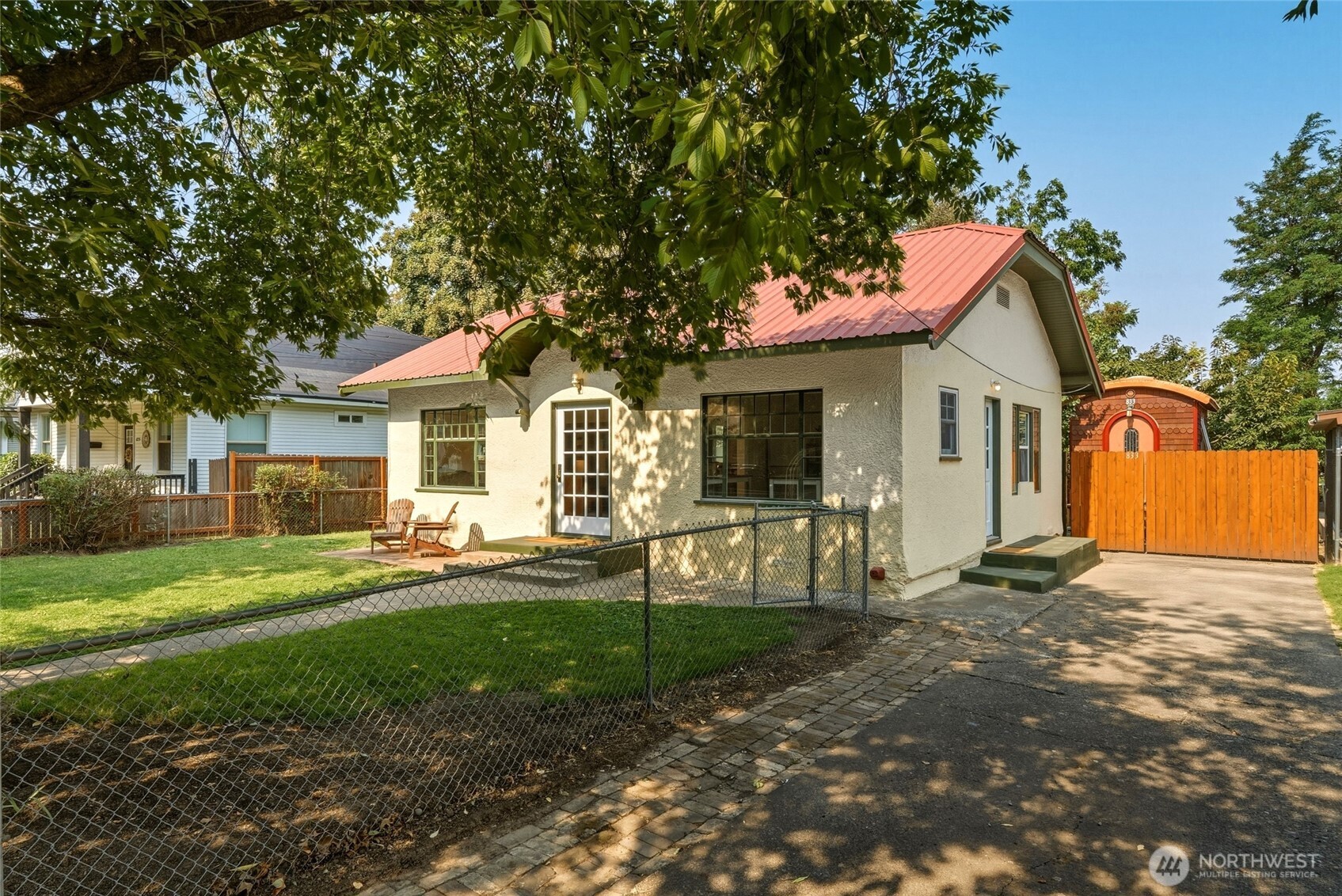 Property photo 4