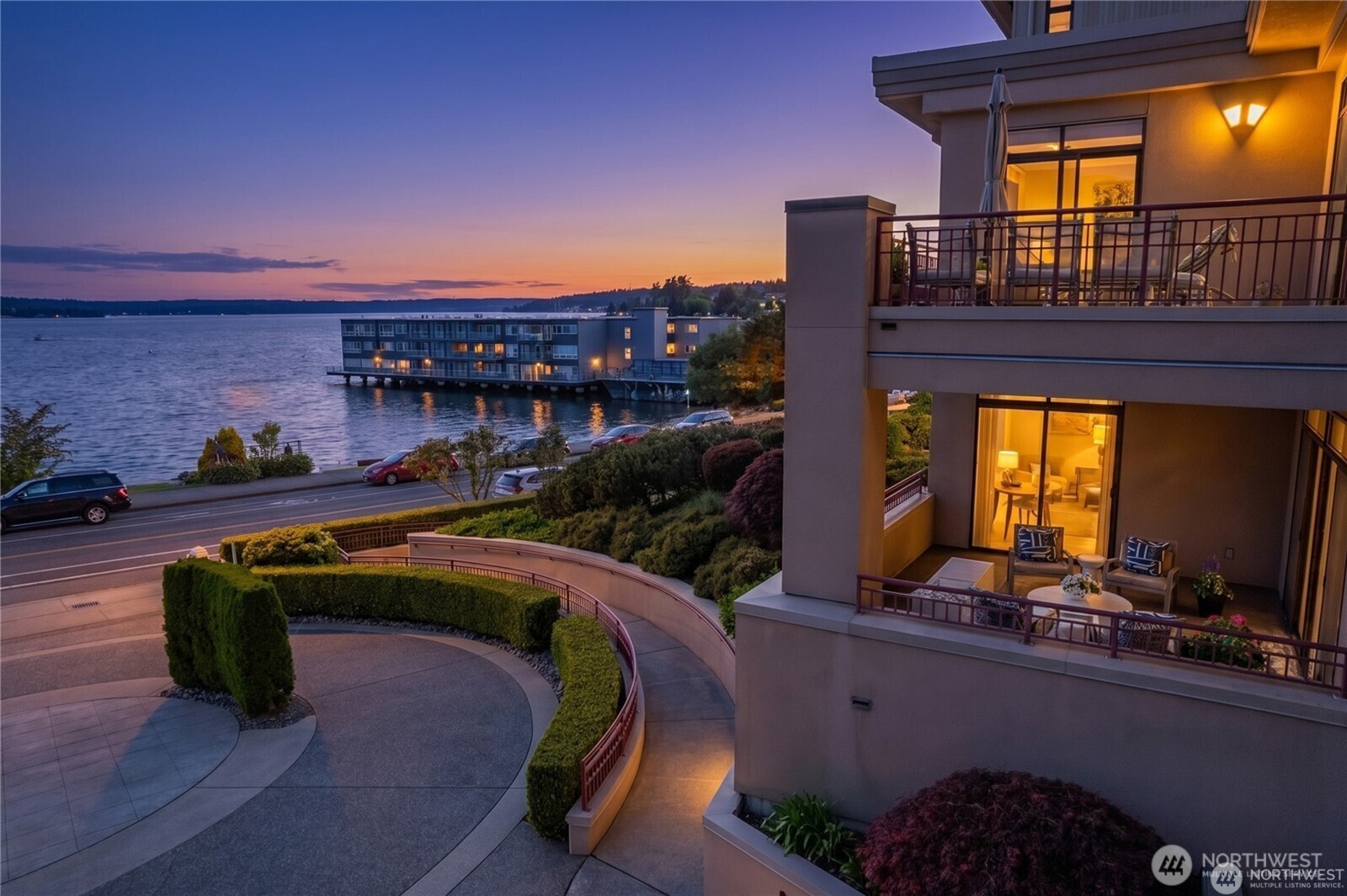 528 Lake Street S Unit: A201