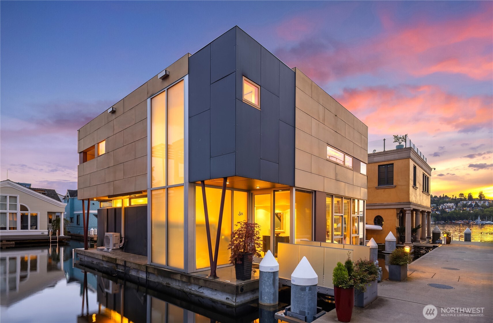 2369 Fairview Avenue E Unit: 6