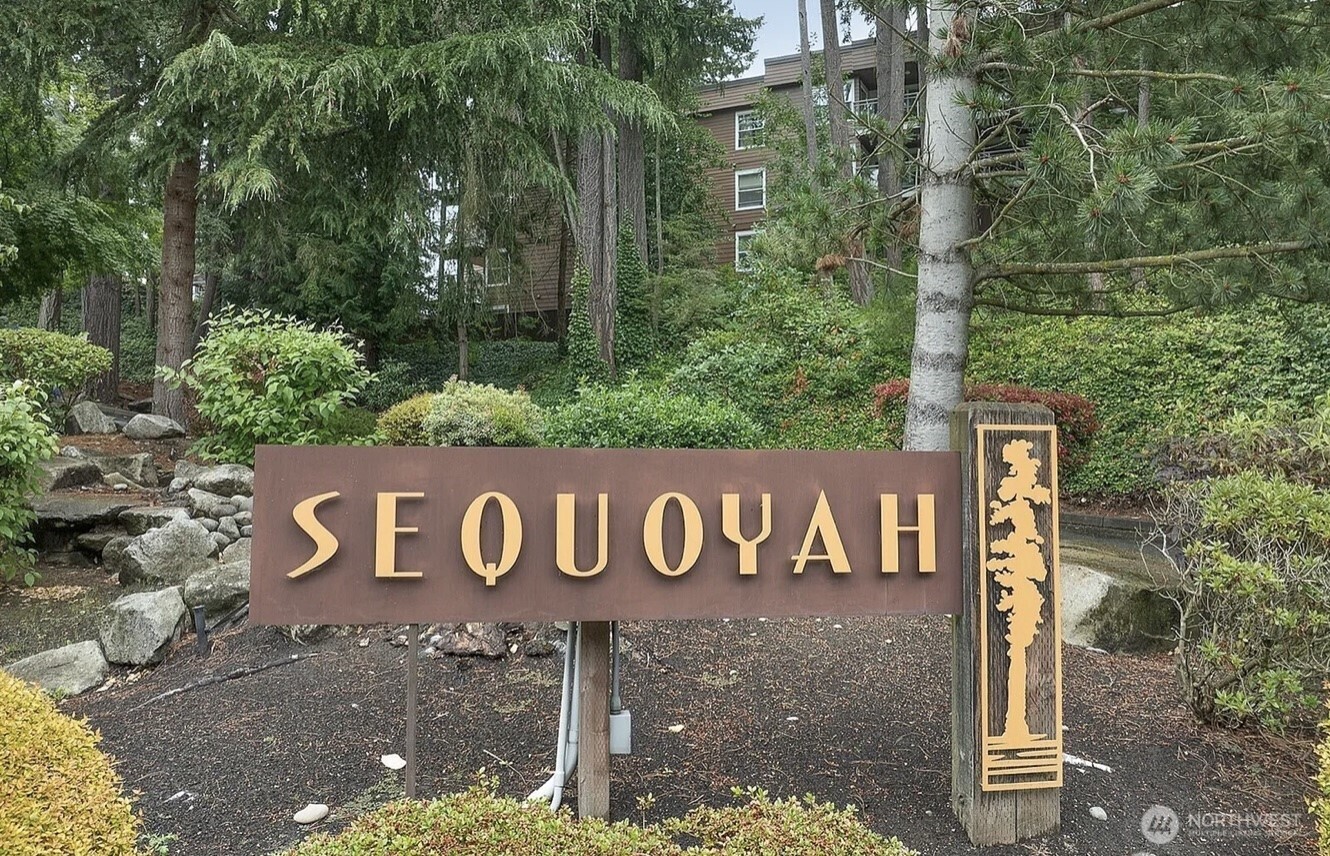 22910 90th Avenue W Unit: B205
