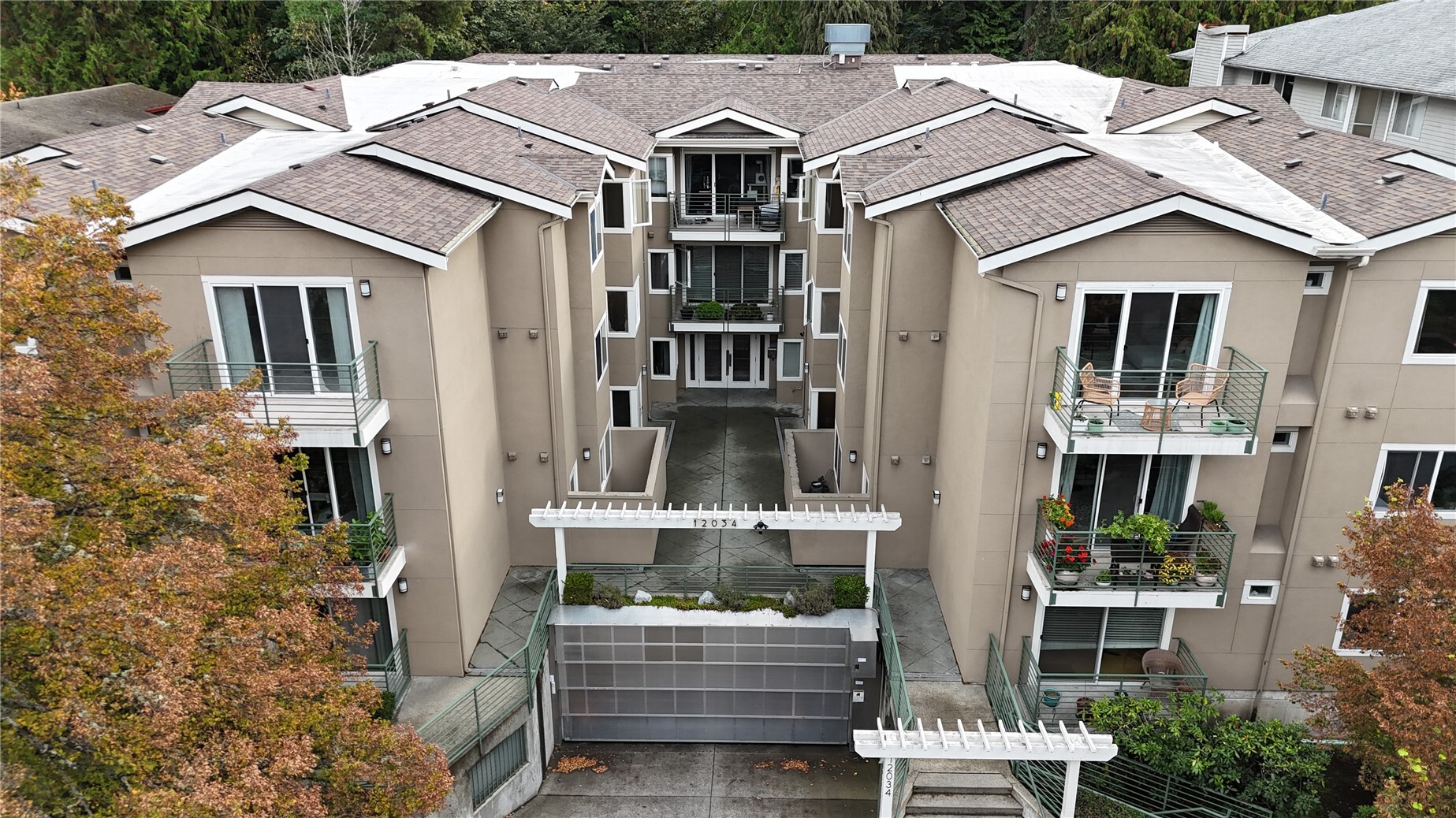 12034 15th Avenue NE Unit 208
