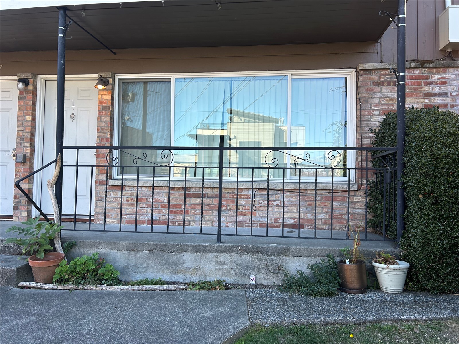 717 3rd Avenue N Unit 1