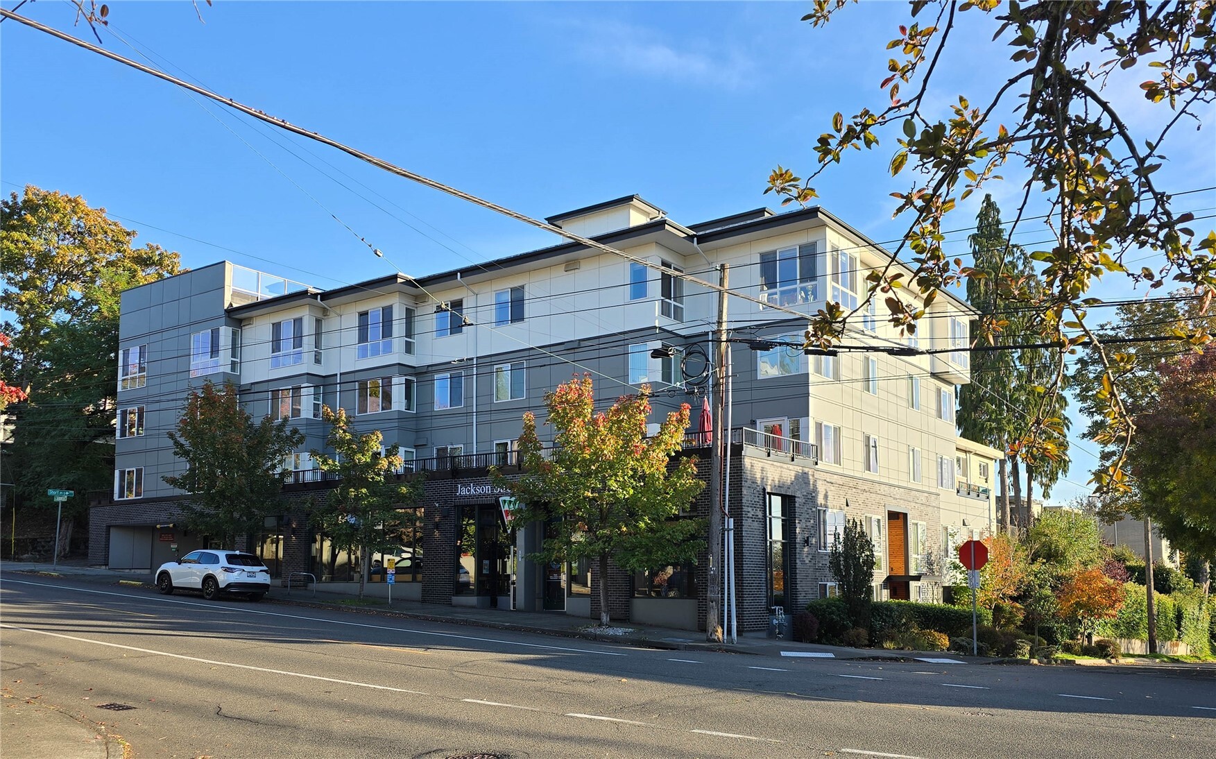 2901 S Jackson Street Unit 307