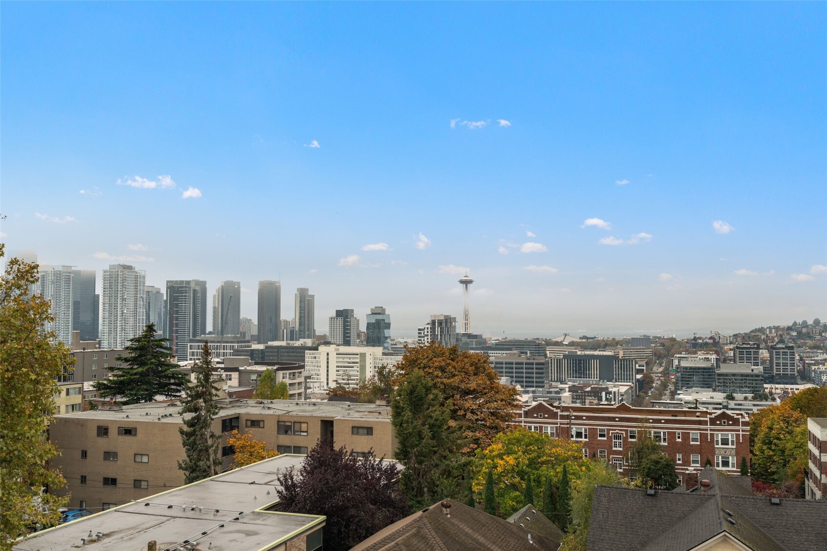 511 E Roy Street Unit 409