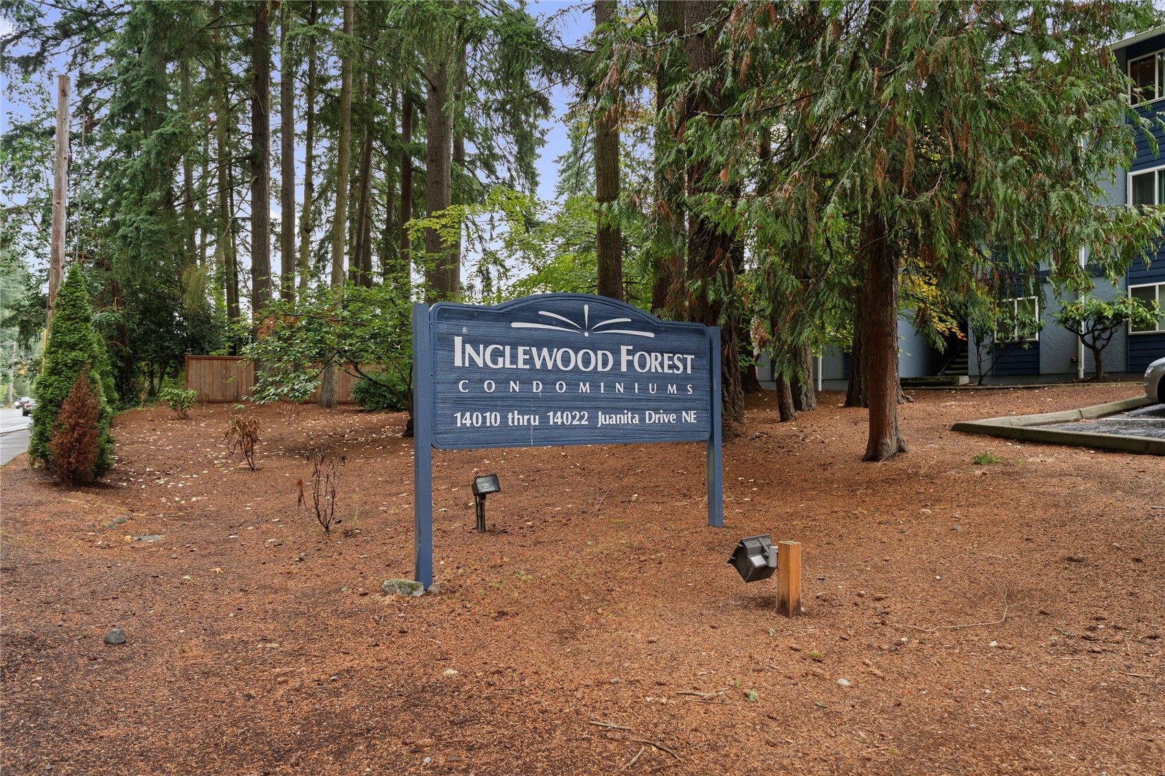 14020 Juanita Drive NE Unit B3
