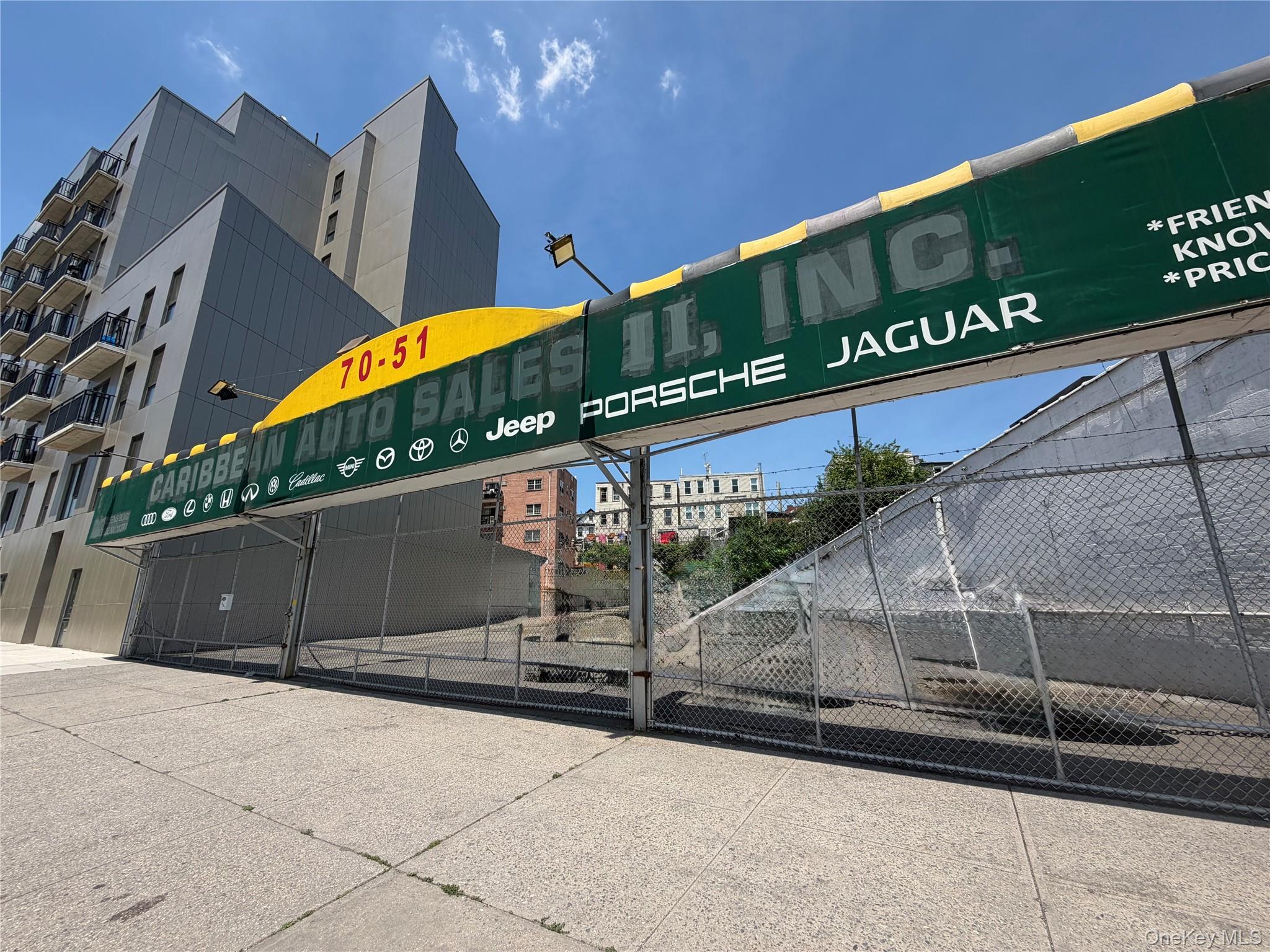 7051 Queens Blvd, Woodside, NY 11377