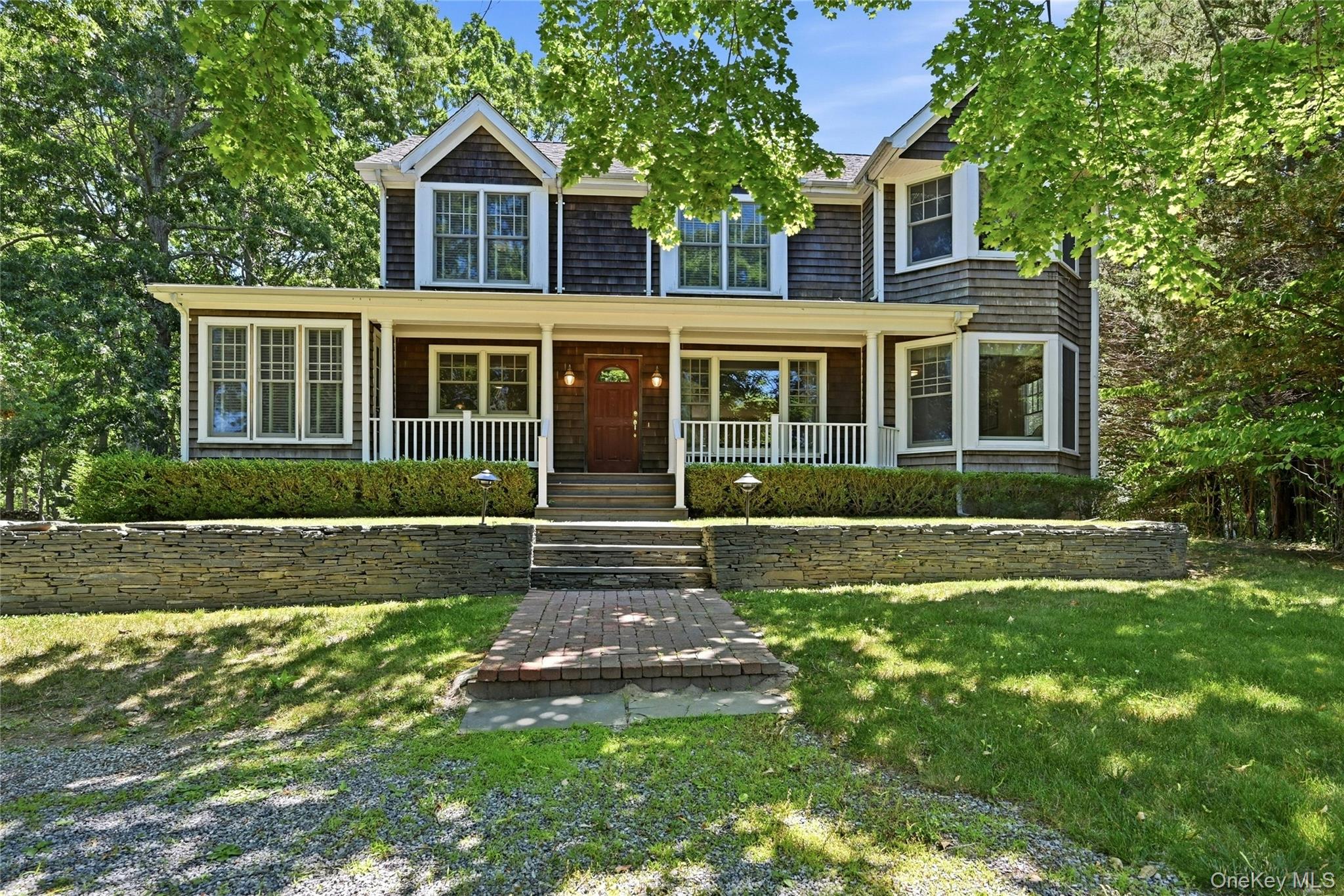1195 Goose Creek Lane